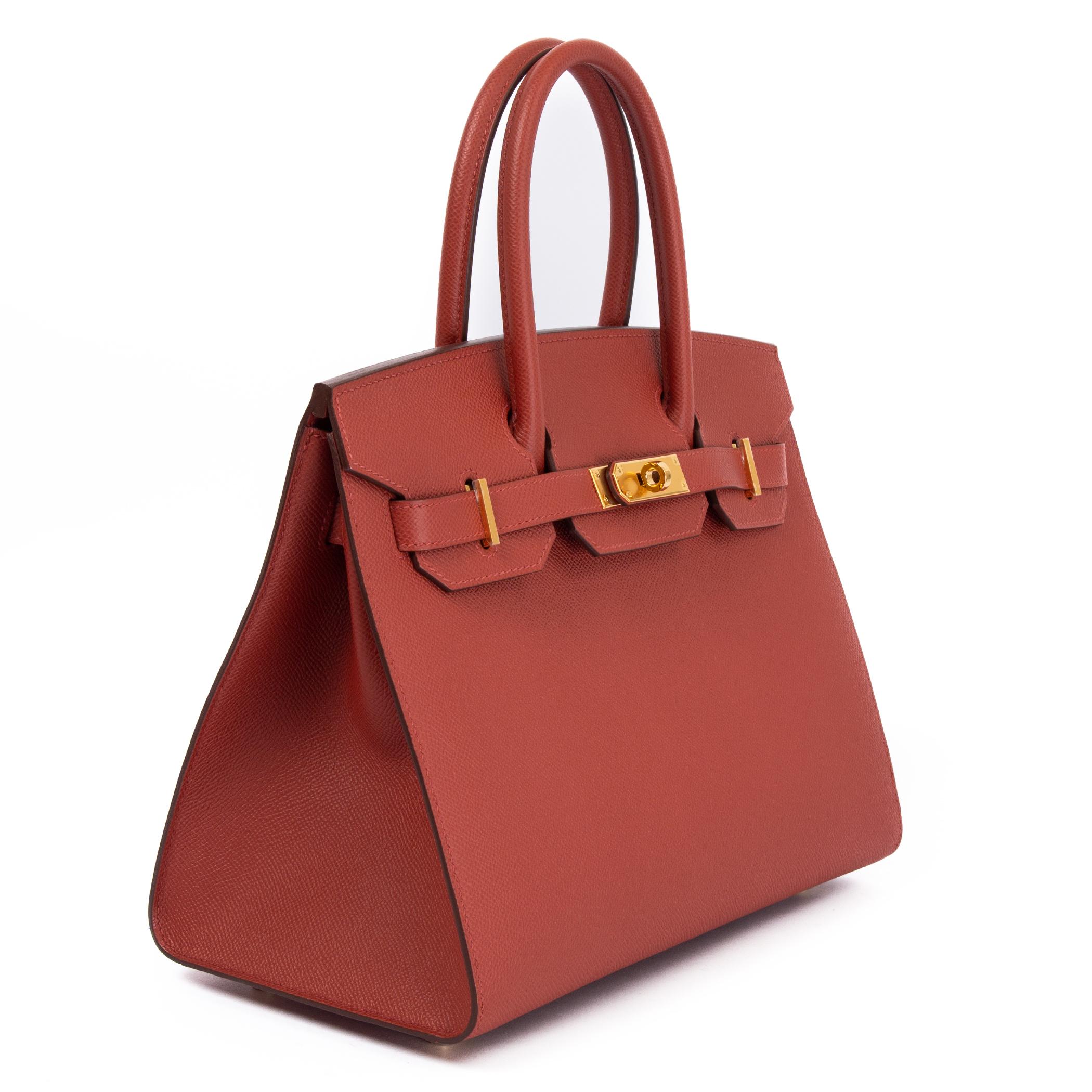 100% authentic Hermes Birkin 30 Sellier bag in Rouge Venitien Epsom leather with gold-plated hardware. Lined in Chevre (goat skin) with an open pocket against the front and a zipper pocket against the back. Brand new - Full