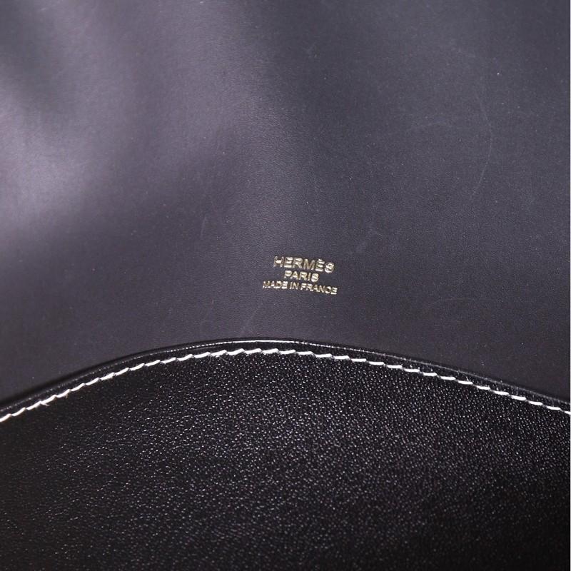 Hermes Roulis Bag Sombrero 23 In Good Condition In NY, NY