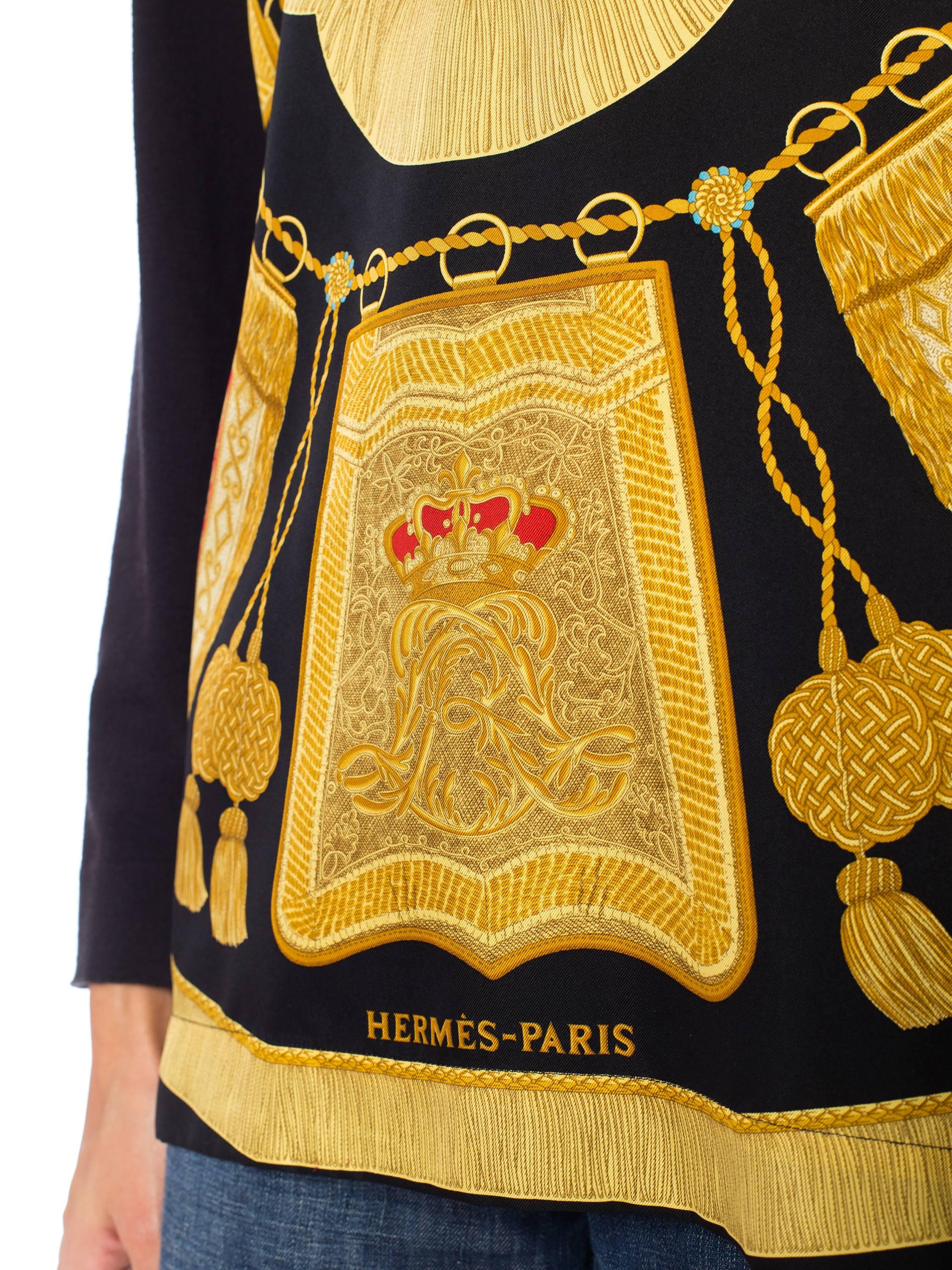 Hermes Royal Crest and gold Tassel Printed Blouse In Excellent Condition In New York, NY