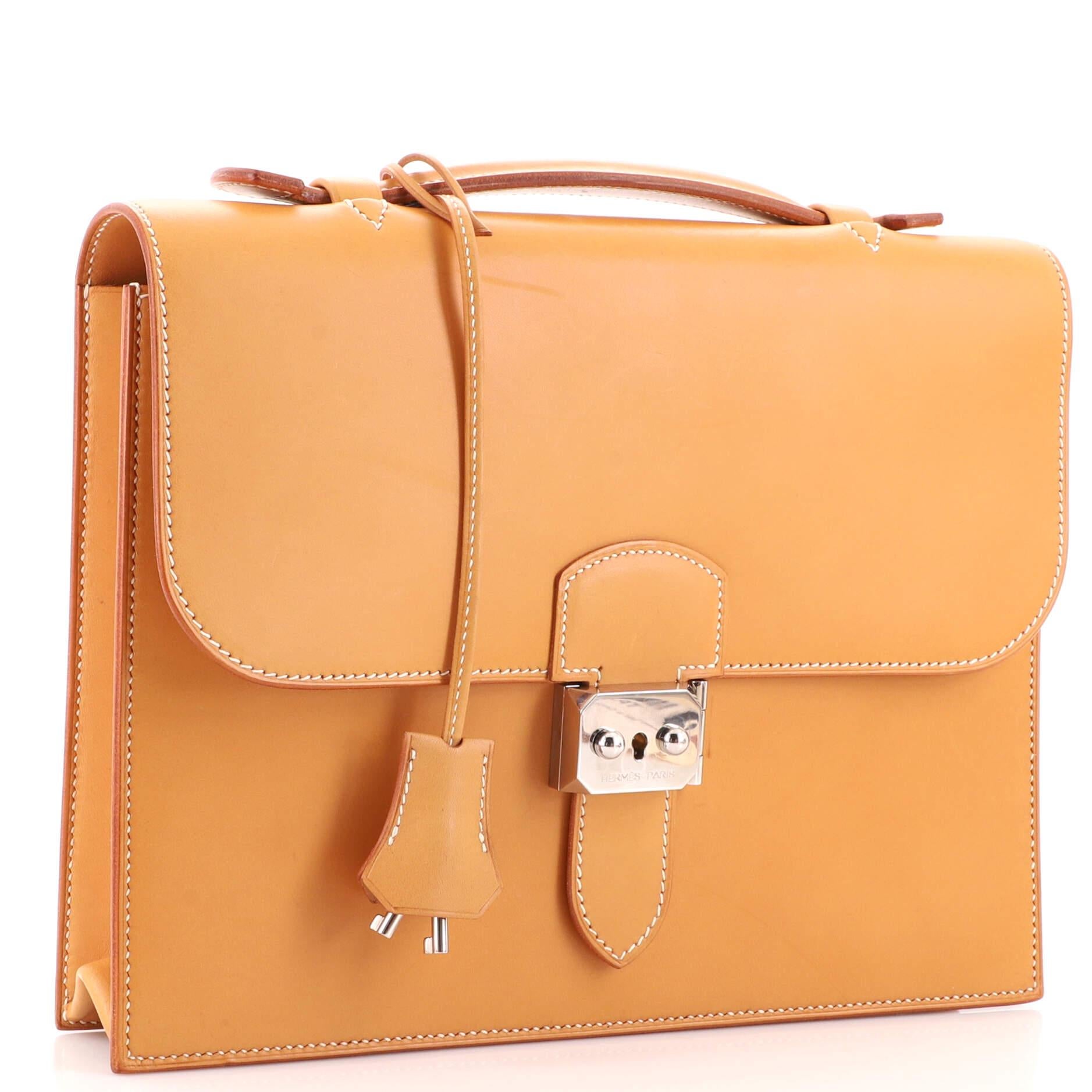 Hermes Sac a Depeches Bag Vache Natural 27 In Good Condition In NY, NY
