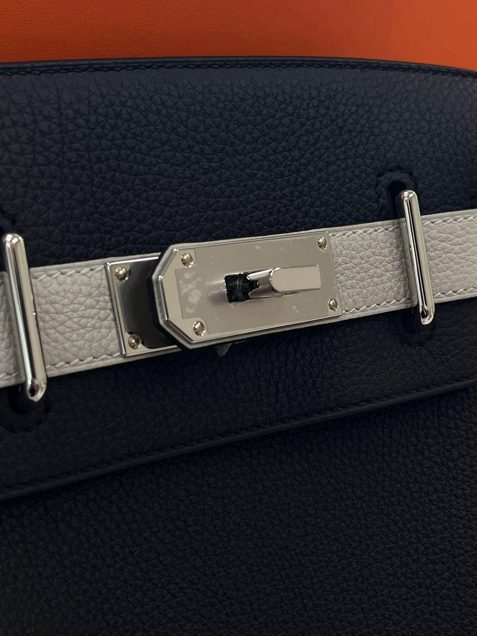 Hermes SAC A DOS HAC A DOS PM Veau Togo Leather Backpack Palladium Hardware For Sale 7