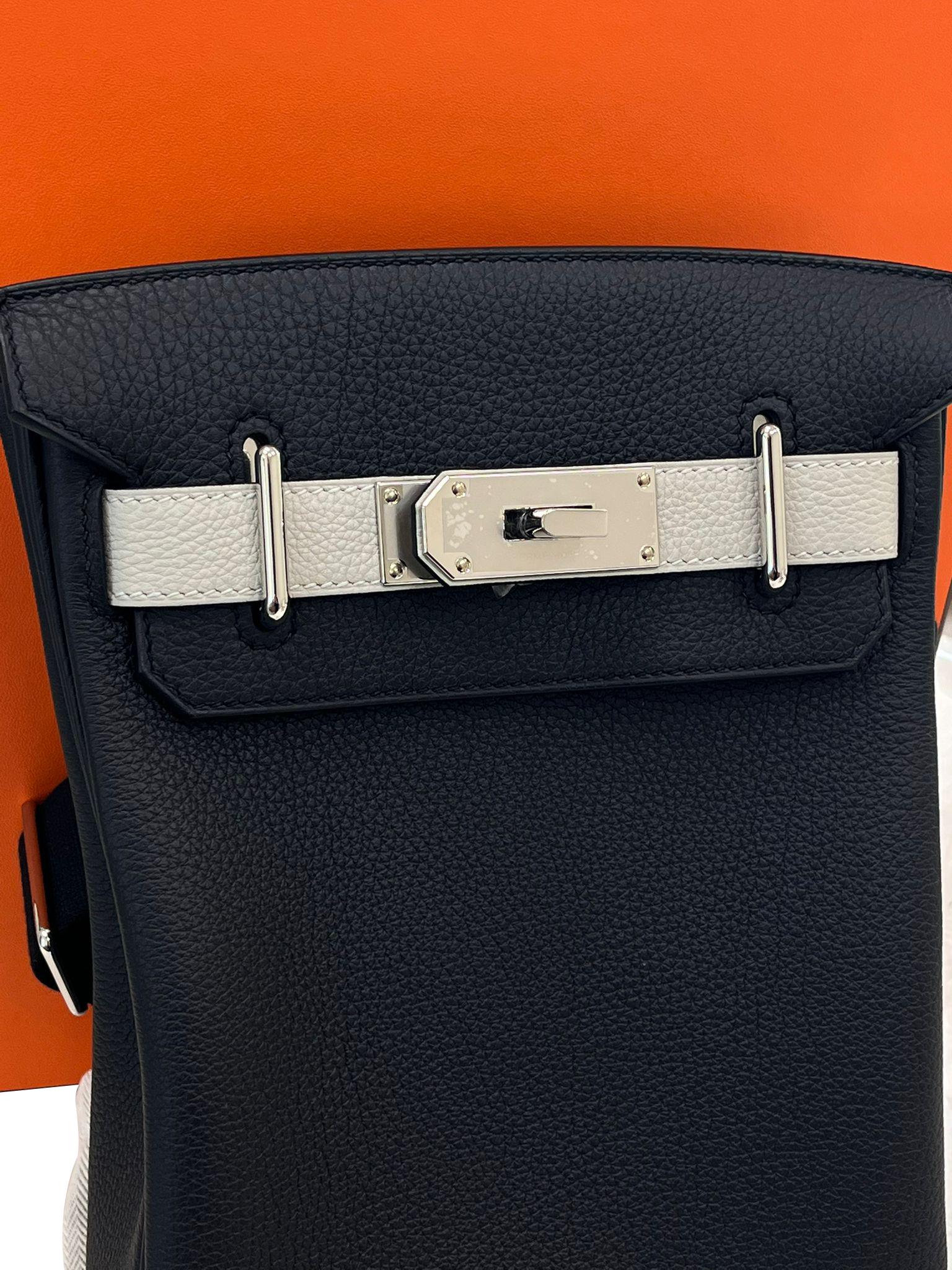 Hermes SAC A DOS HAC A DOS PM Veau Togo Leather Backpack Palladium Hardware For Sale 8
