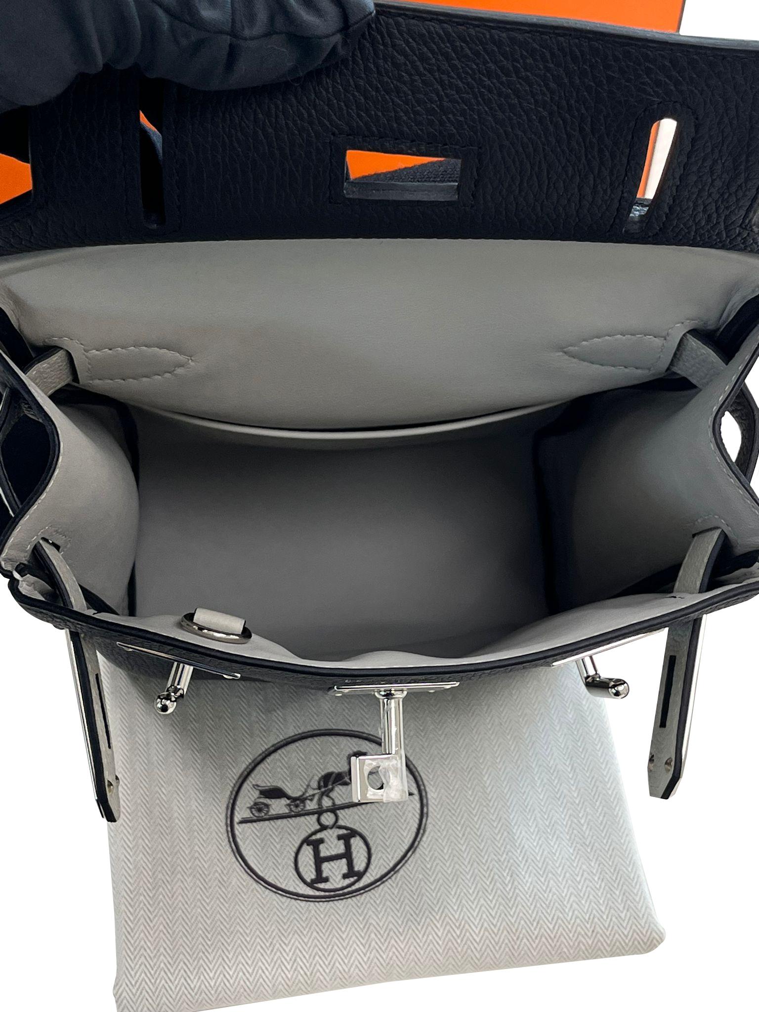 Hermes SAC A DOS HAC A DOS PM Veau Togo Leather Backpack Palladium Hardware For Sale 11