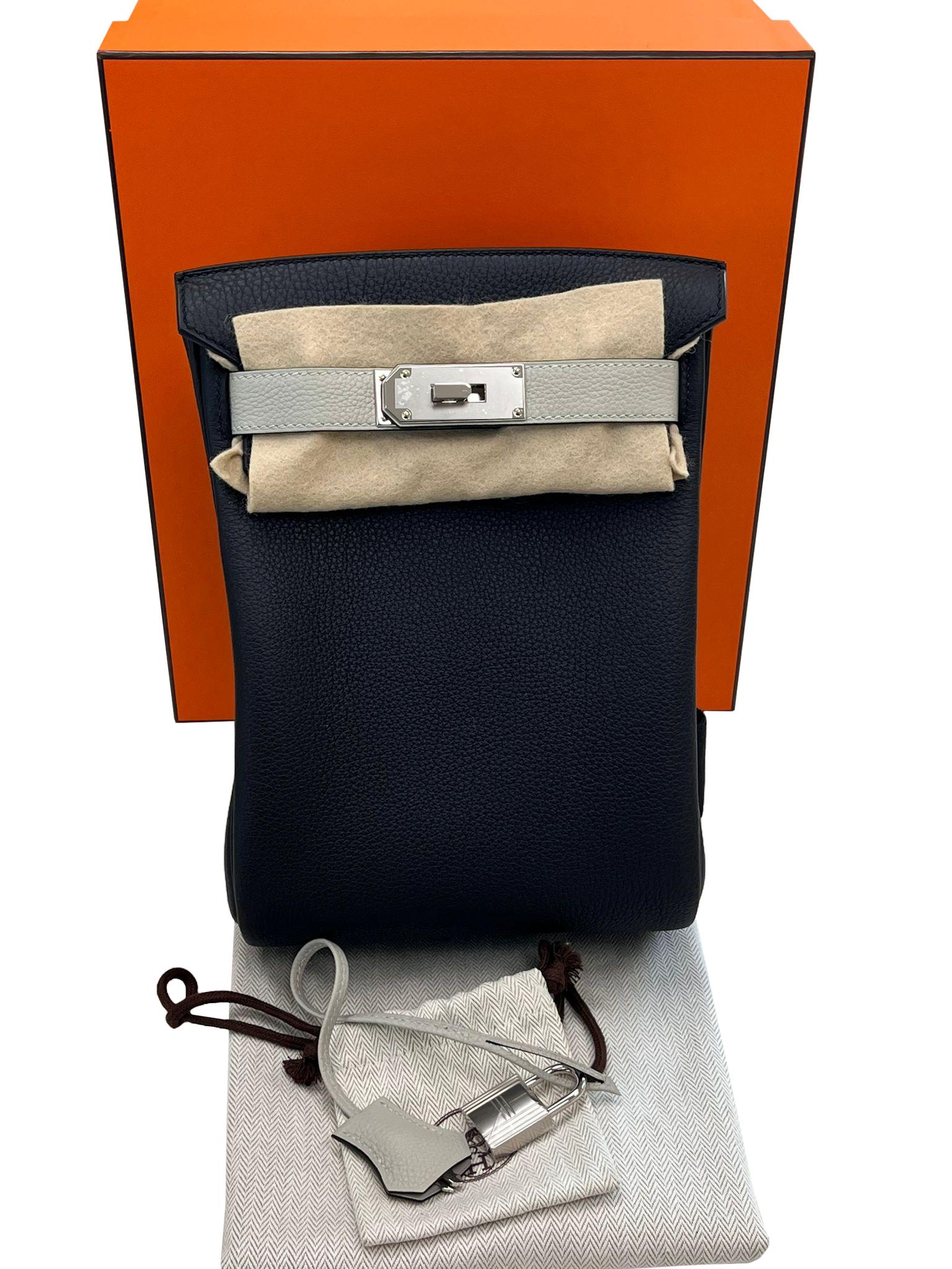 Hermes SAC A DOS HAC A DOS PM Veau Togo Leather Backpack Palladium Hardware In New Condition For Sale In Aventura, FL