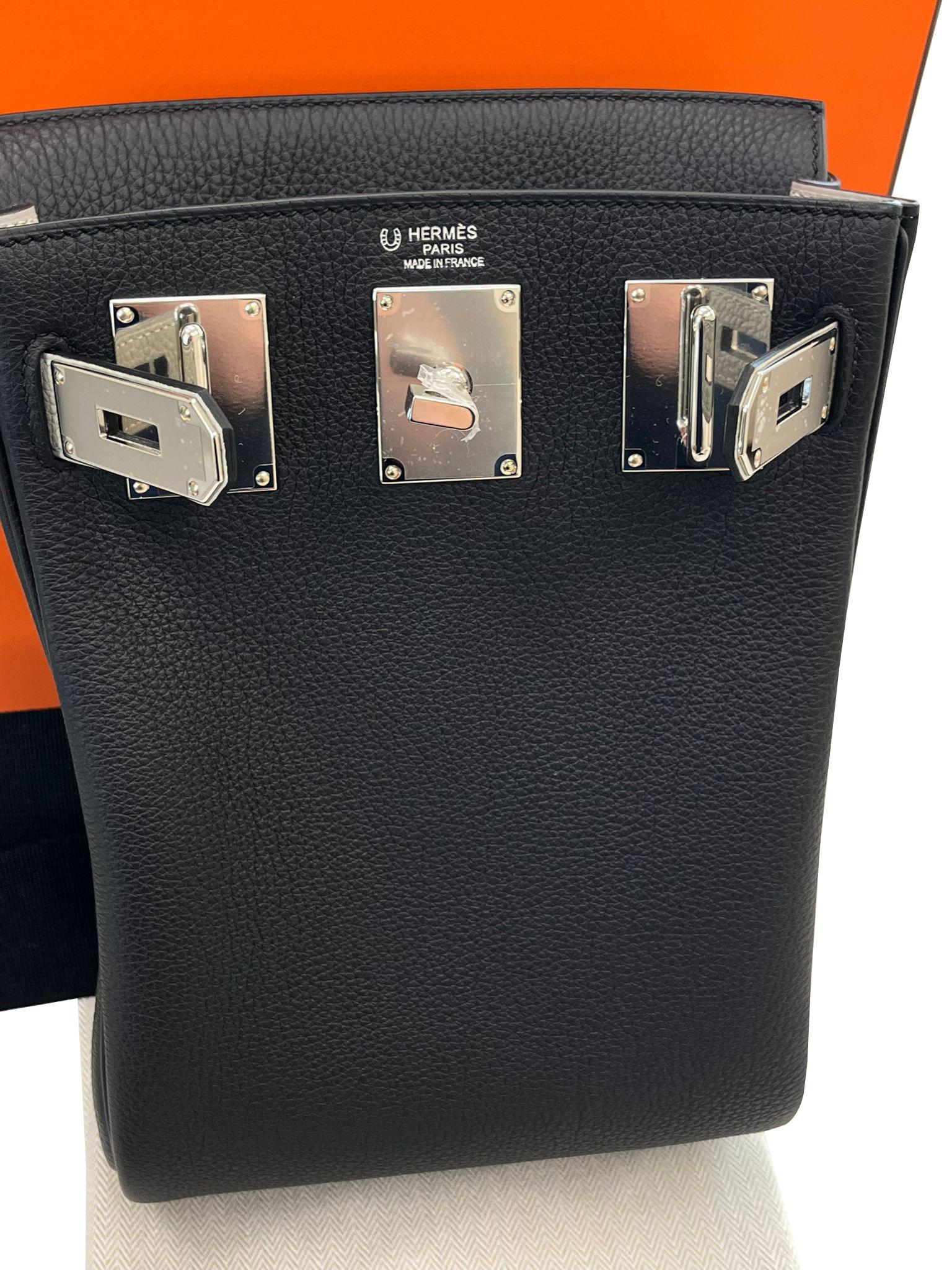 Hermes SAC A DOS HAC A DOS PM Veau Togo Leather Backpack Palladium Hardware For Sale 4