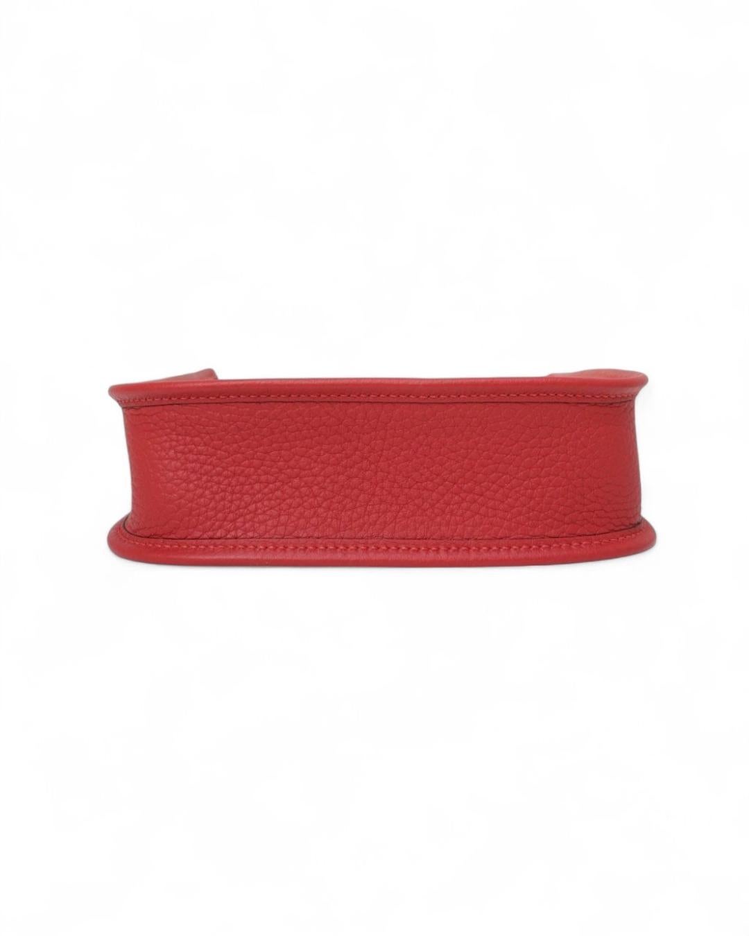 Hermès Sac Evelyne 16 Clemence Rouge Radieux In condizioni Nuovo in vendita a Torre Del Greco, IT