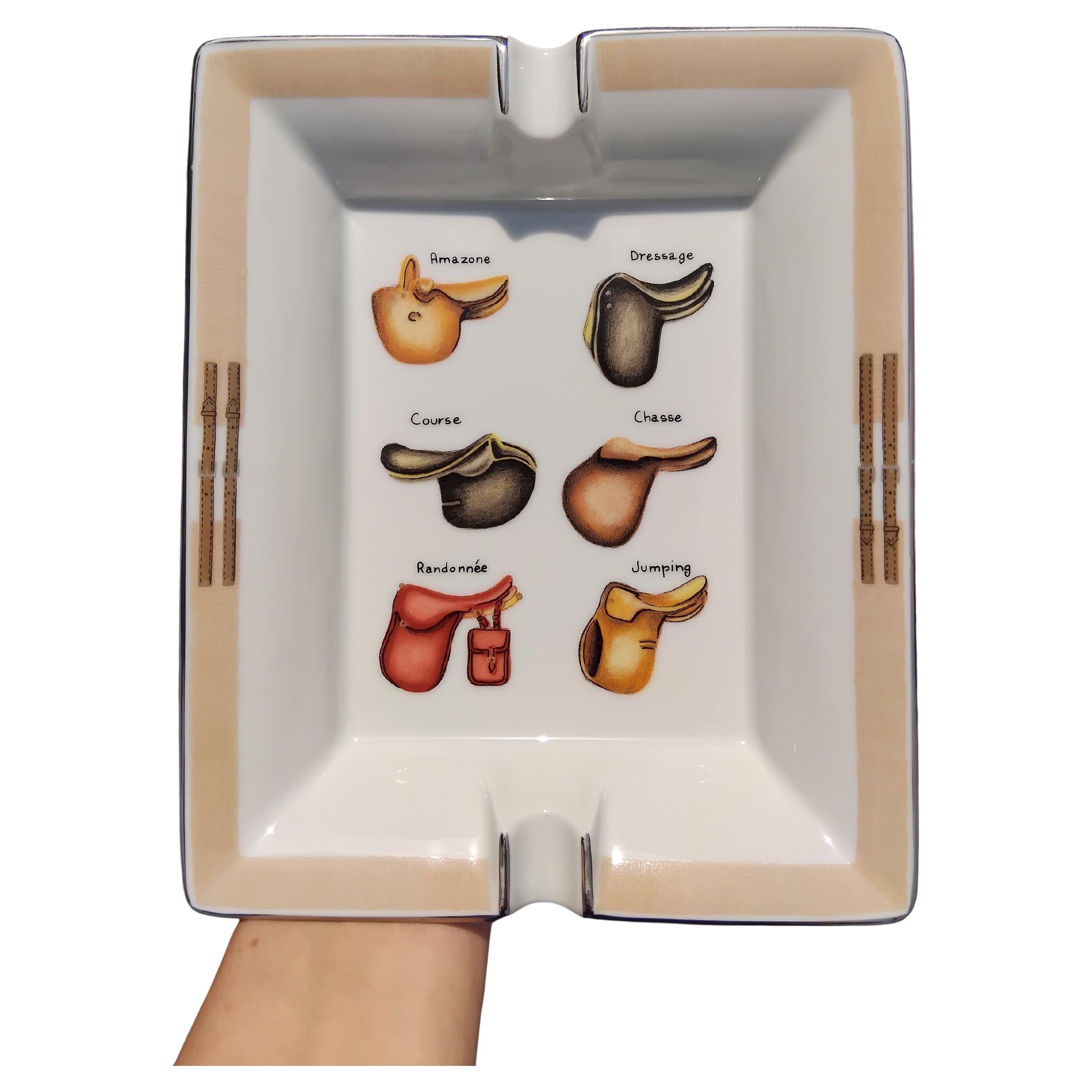 Rare and Gorgeous Authentic Hermès Ashtray

Print: Saddles 

Equestrian Riding Horse Texas Themes

