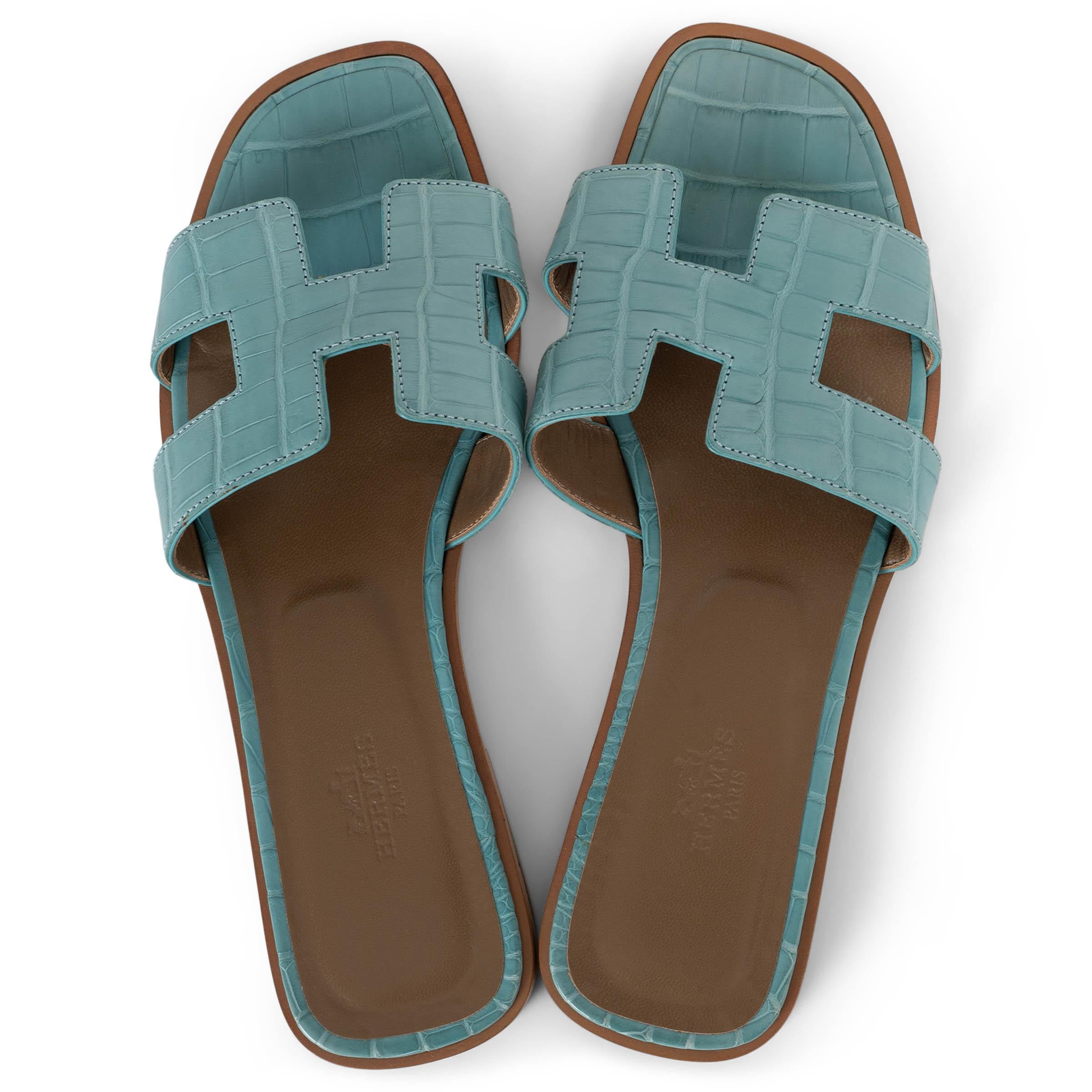 Women's HERMES Saint Cry blue MATTE CROC ORAN Slide Sandals Shoes 38 For Sale
