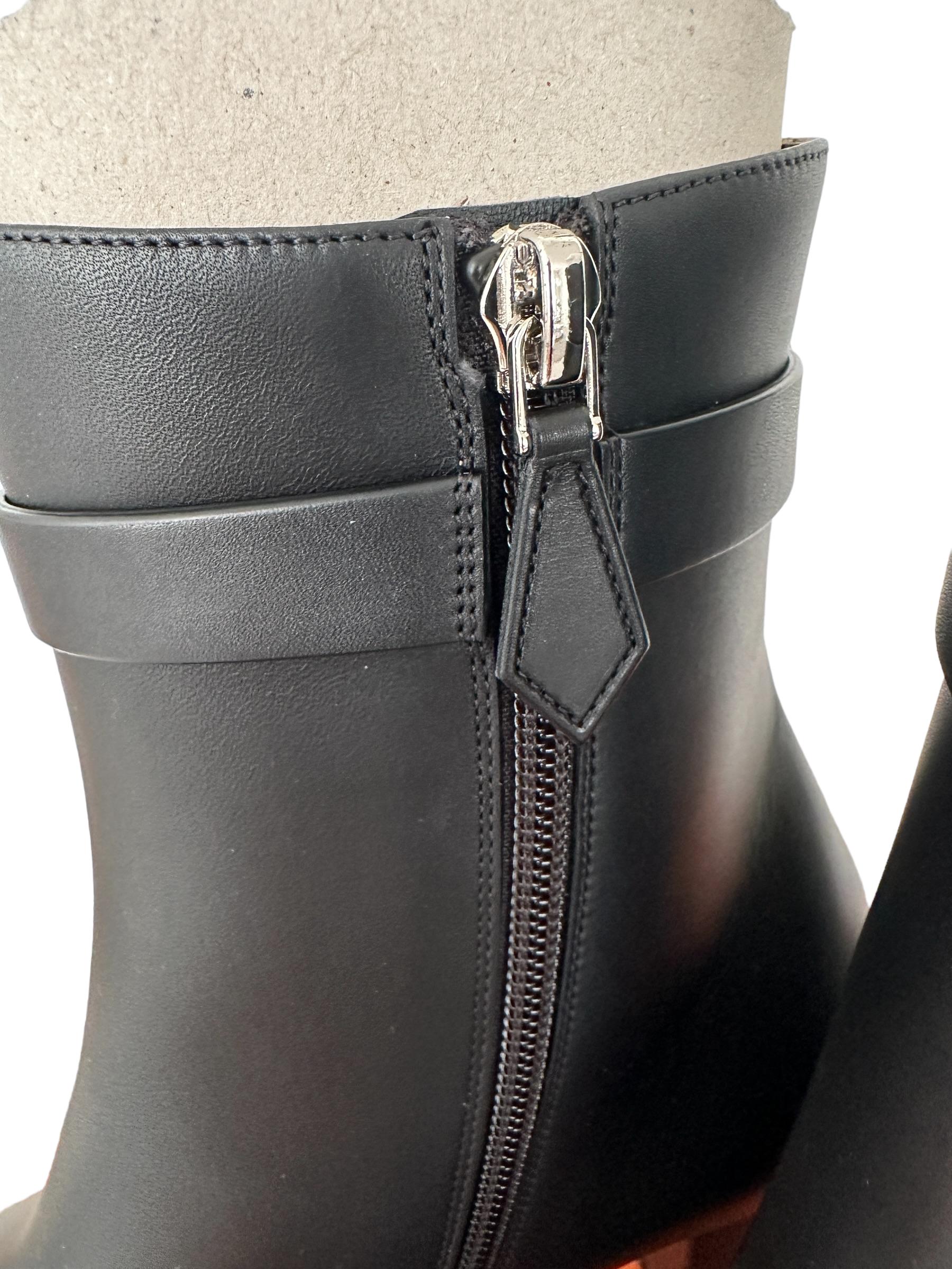 Hermes Boots Saint Germain Ankle Boot Black 40 Kelly Buckle $2000 prix boutique en vente 2