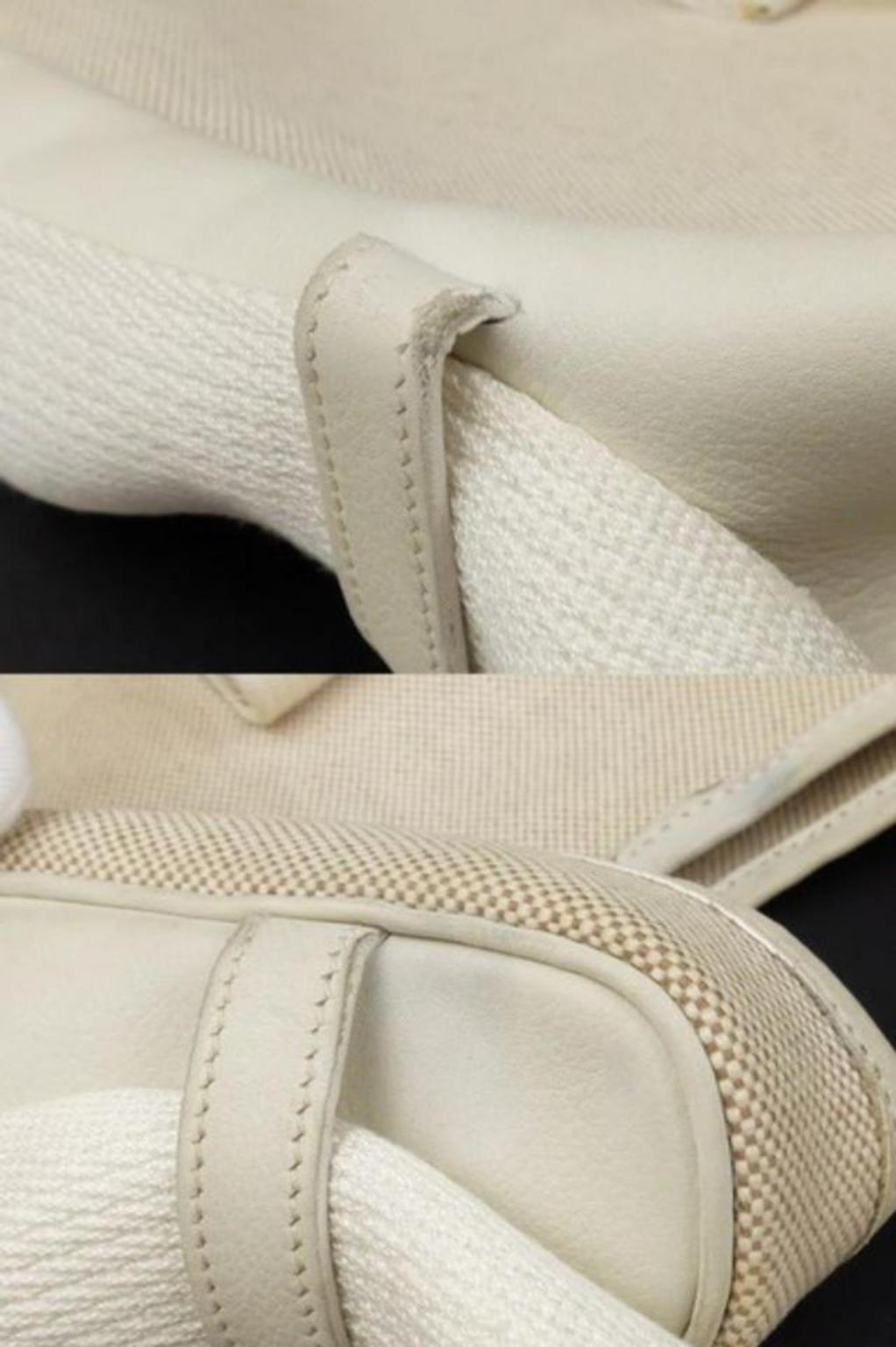 Hermès Sako Toile 223950 Ivory Leather Shoulder Bag For Sale 2