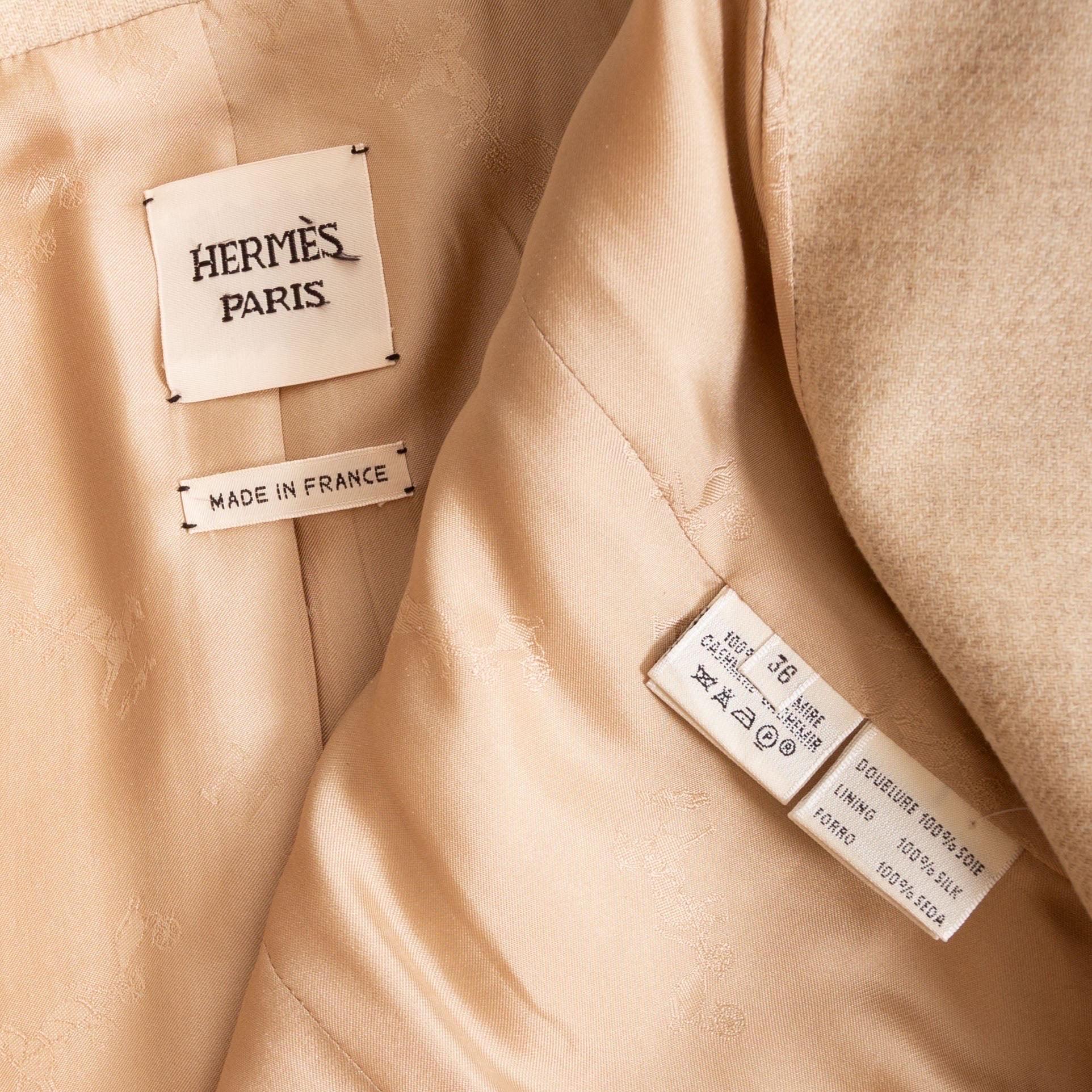 Women's Hermès Sand Cashmere Single-Breasted Blazer For Sale