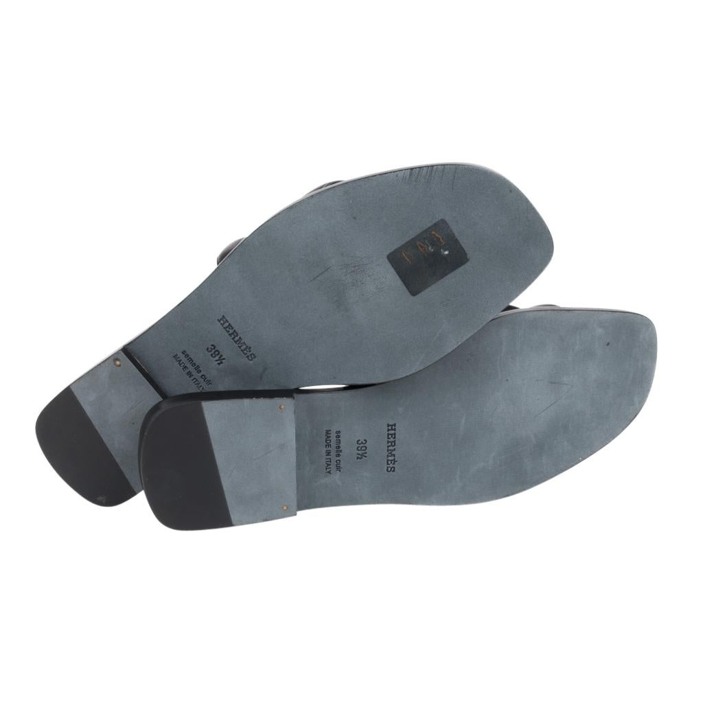 Hermes Sandal Flat Omaha Black Shoe 39 / 9 new 3
