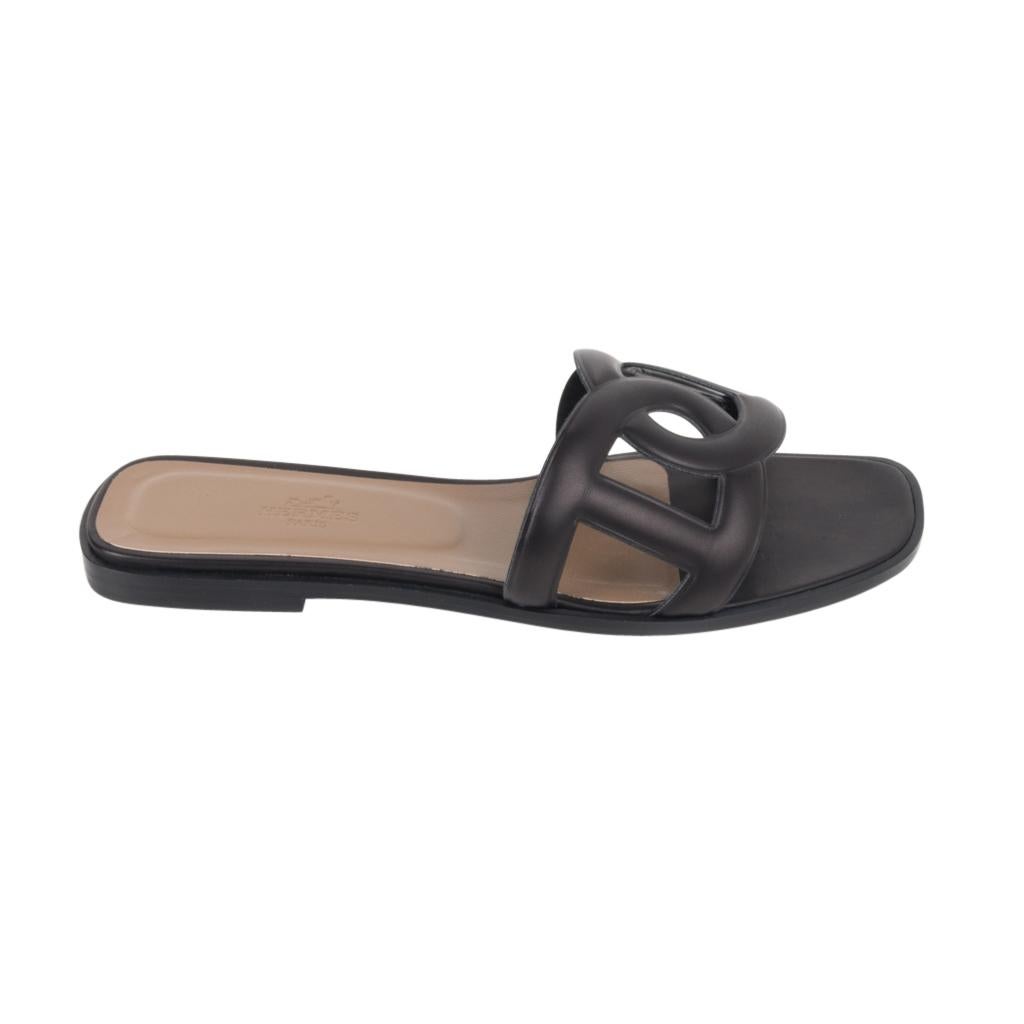 Hermes Sandal Flat Omaha Black Shoe 39 / 9 new 2