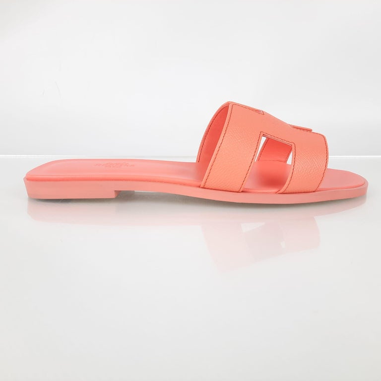 Hermes Sandalias Oran Color Orange Joey Epsom Beef Size 37 For Sale at  1stDibs | hermes oran sandals, hermes sandals oran, oran hermes