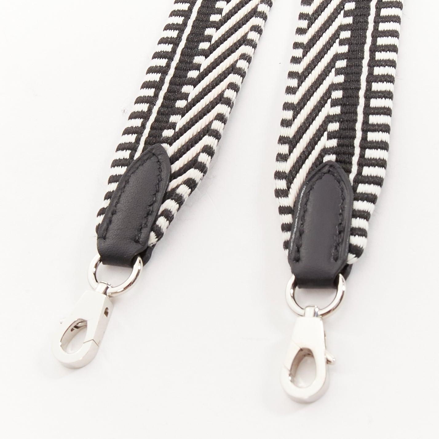 HERMES Sangle 25 black white chevron stripes woven silver hardware bag strap For Sale 2
