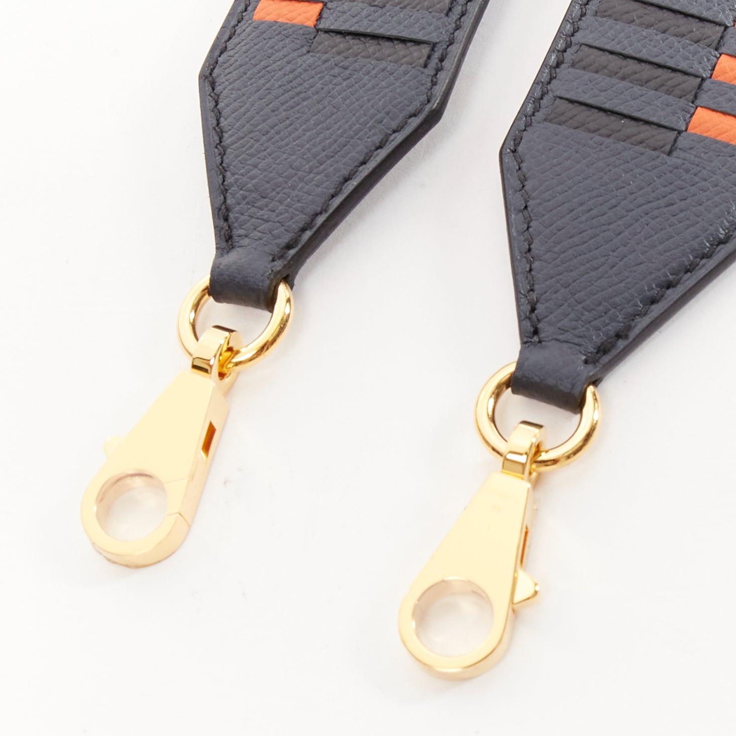 Women's HERMES Sangle 40 orange navy woven leather gold hardware bag strap For Sale