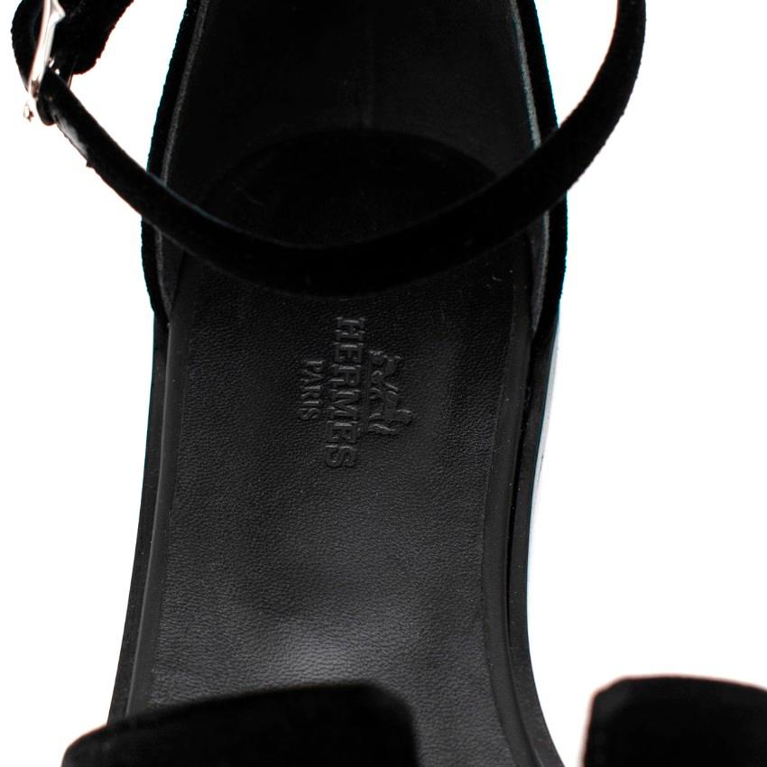 Hermes Santorini Black Velour Ankle Strap Flat Sandal In Excellent Condition In London, GB