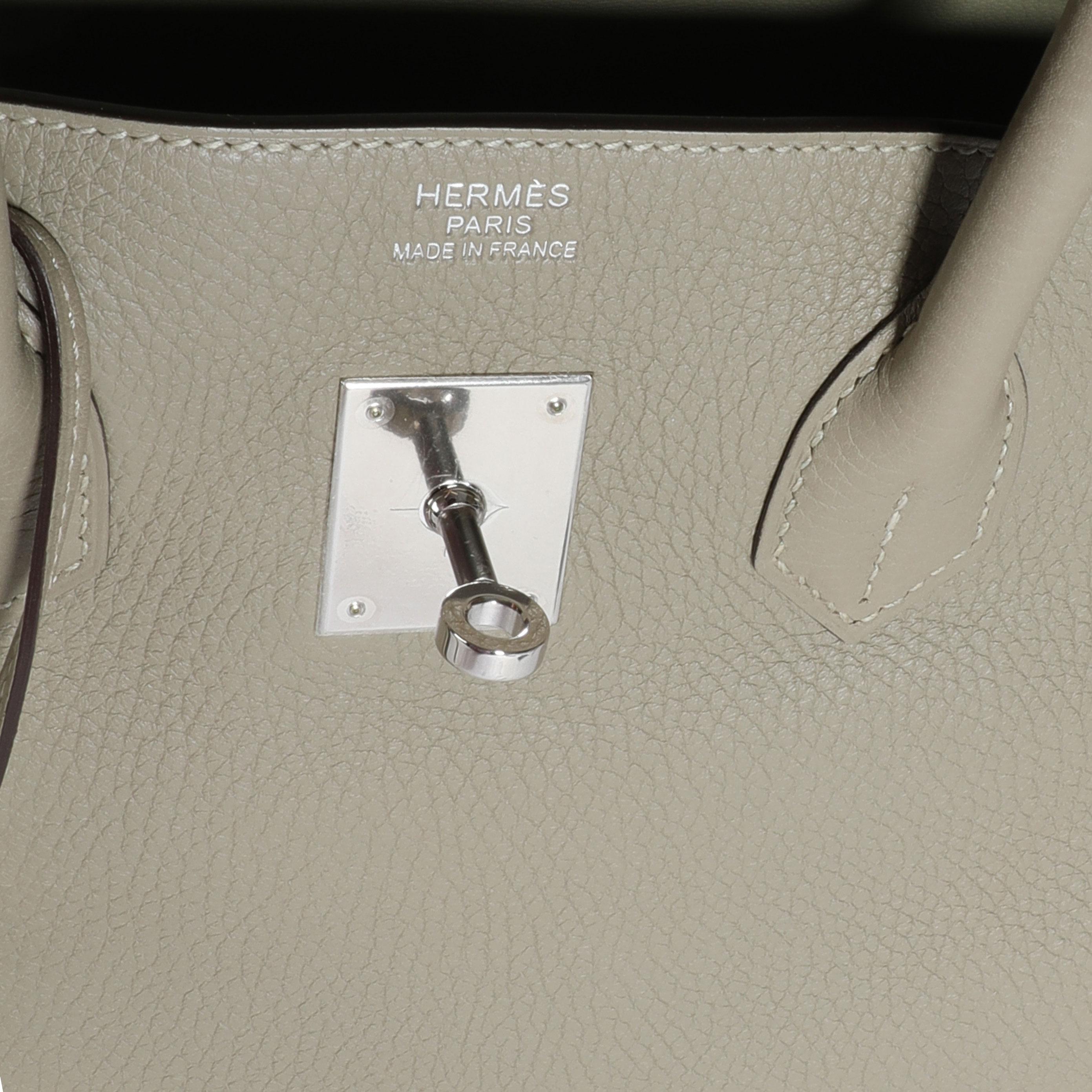 Hermès Sauge Clémence Birkin 35 PHW
SKU: 110983

Handbag Condition: Very Good
Condition Comments: Very Good Condition. Plastic on some hardware. Faint scuffing to corners.
Brand: Hermès
Model: Birkin
Origin Country: France
Handbag Silhouette: Top