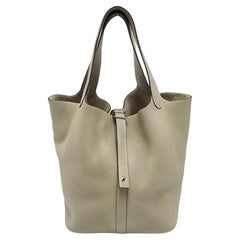 Hermes Picotin Lock Monochrome bag MM So-green Bambou Clemence