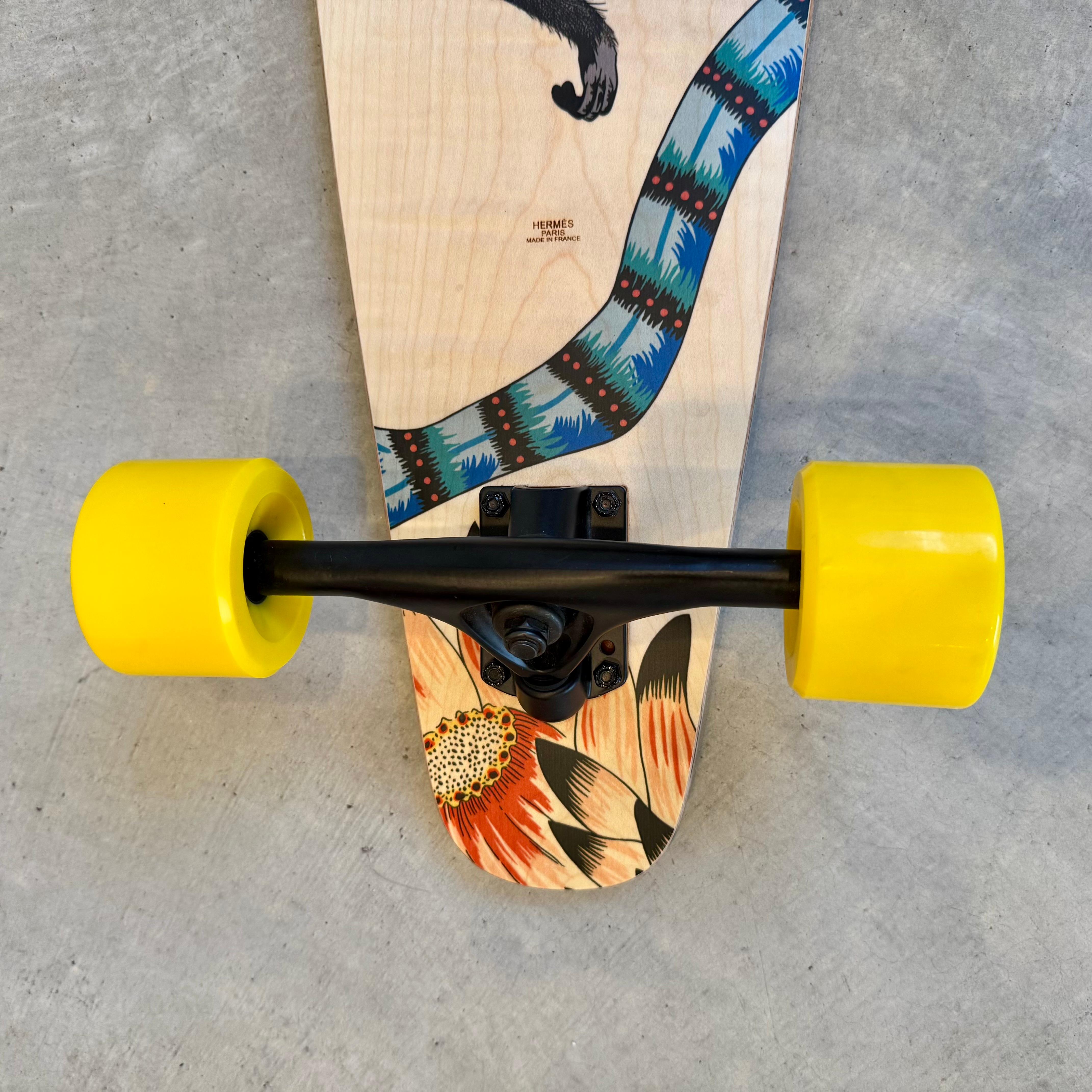 Hermes 'Savannah Dance' Longboard, 2020er Jahre Frankreich im Angebot 2