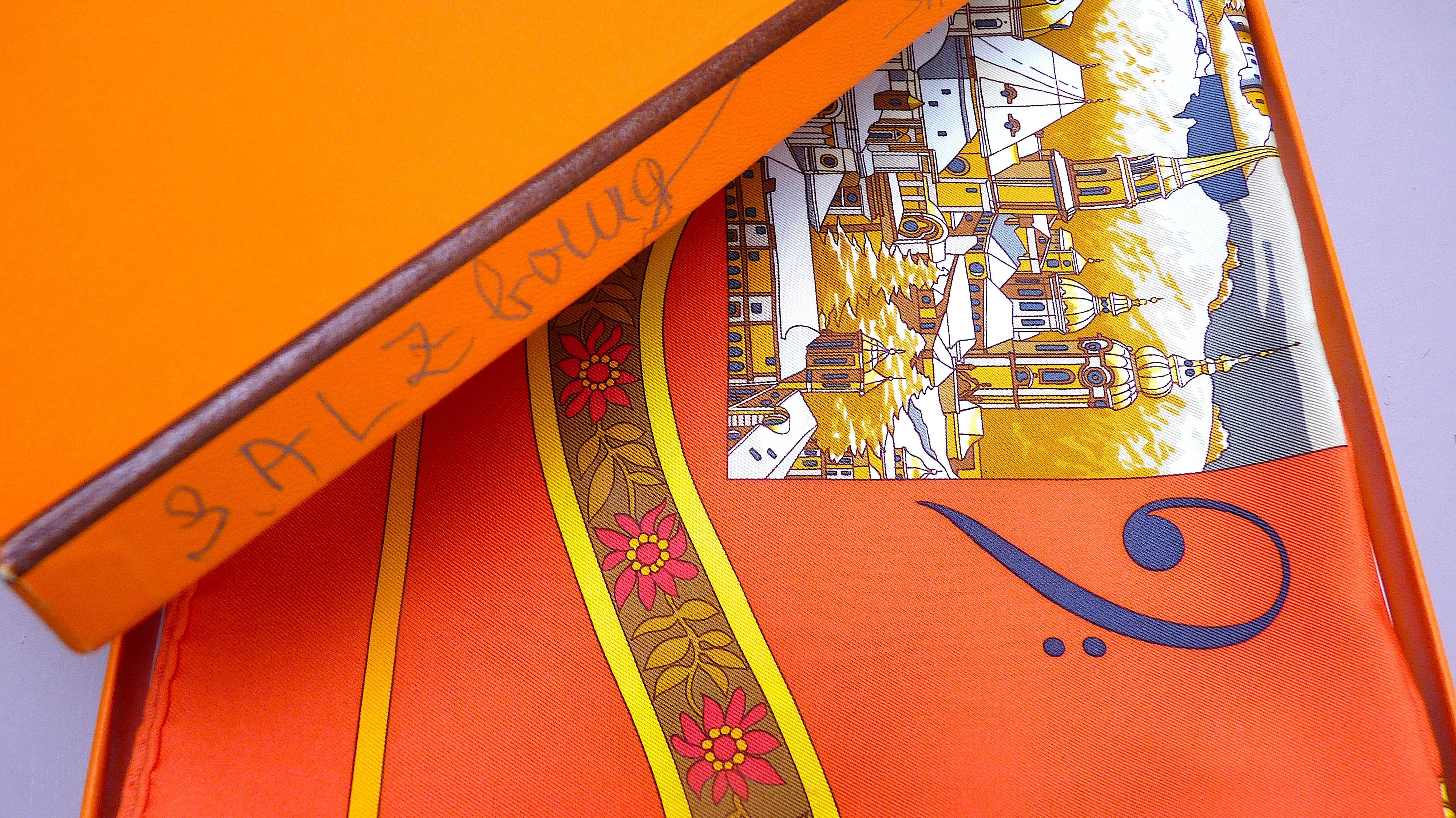 Echarpe HERMES  NEUF avec boîte 