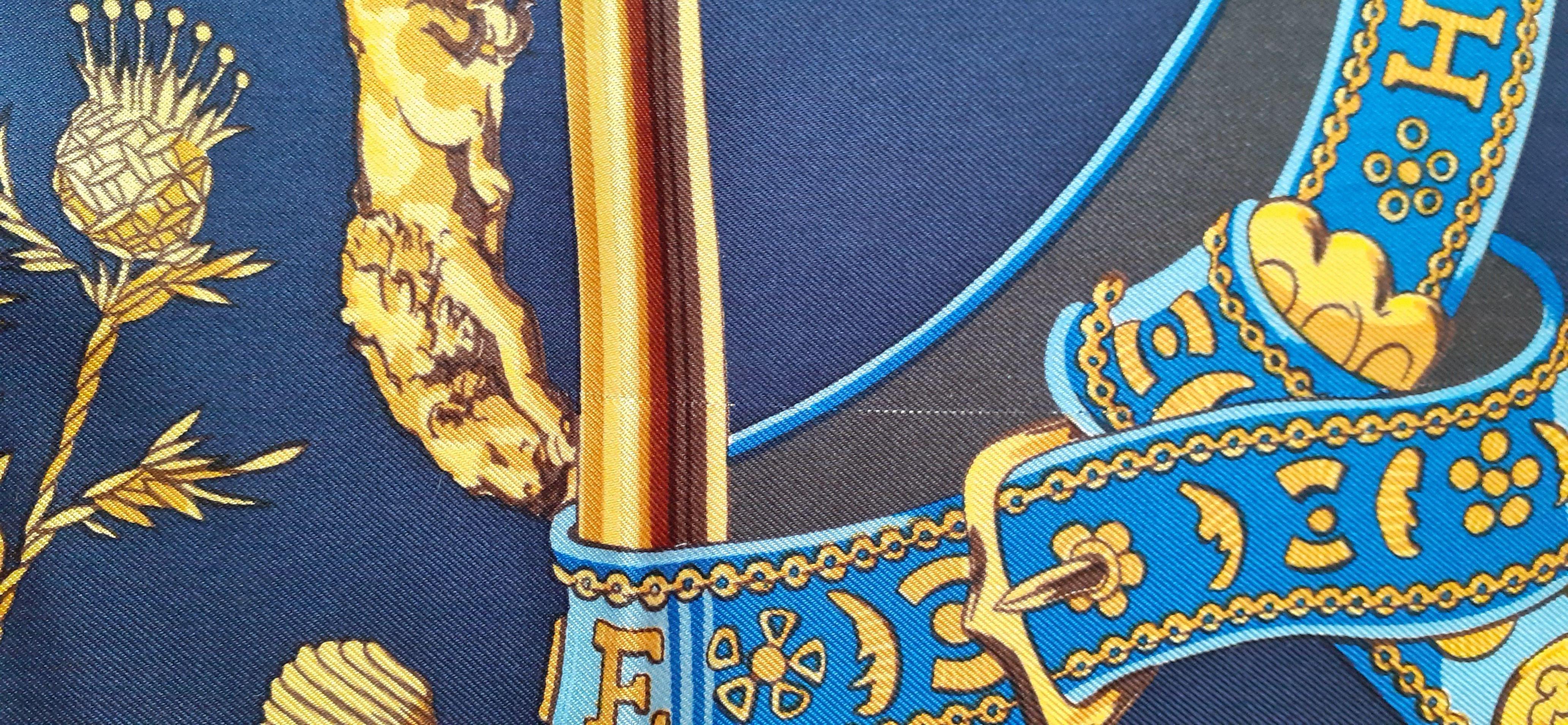 Hermès Scarf Dieu et Mon Droit The Queen's Silver Jubilee 1977 Elizabeth II UK For Sale 7