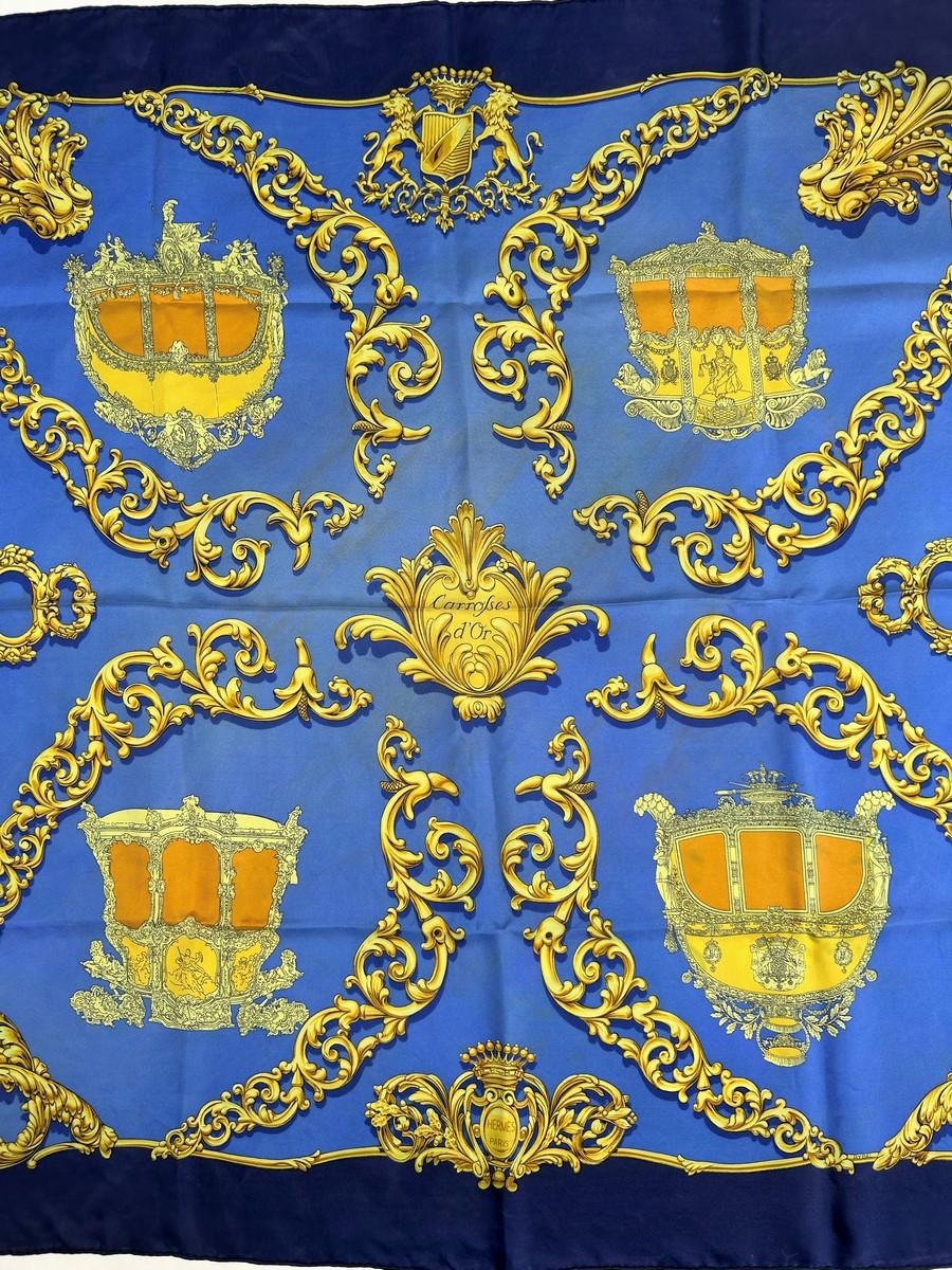 Pañuelo Hermès titulado Carosses d'Or de Vladimir Rybaltchenko Circa 1987-1990 en venta 3