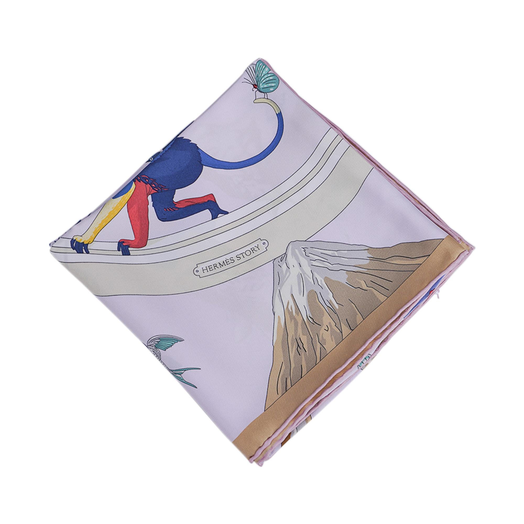 Hermès - Écharpe « Story Rose Nacre » en soie bleue/beige 90 7