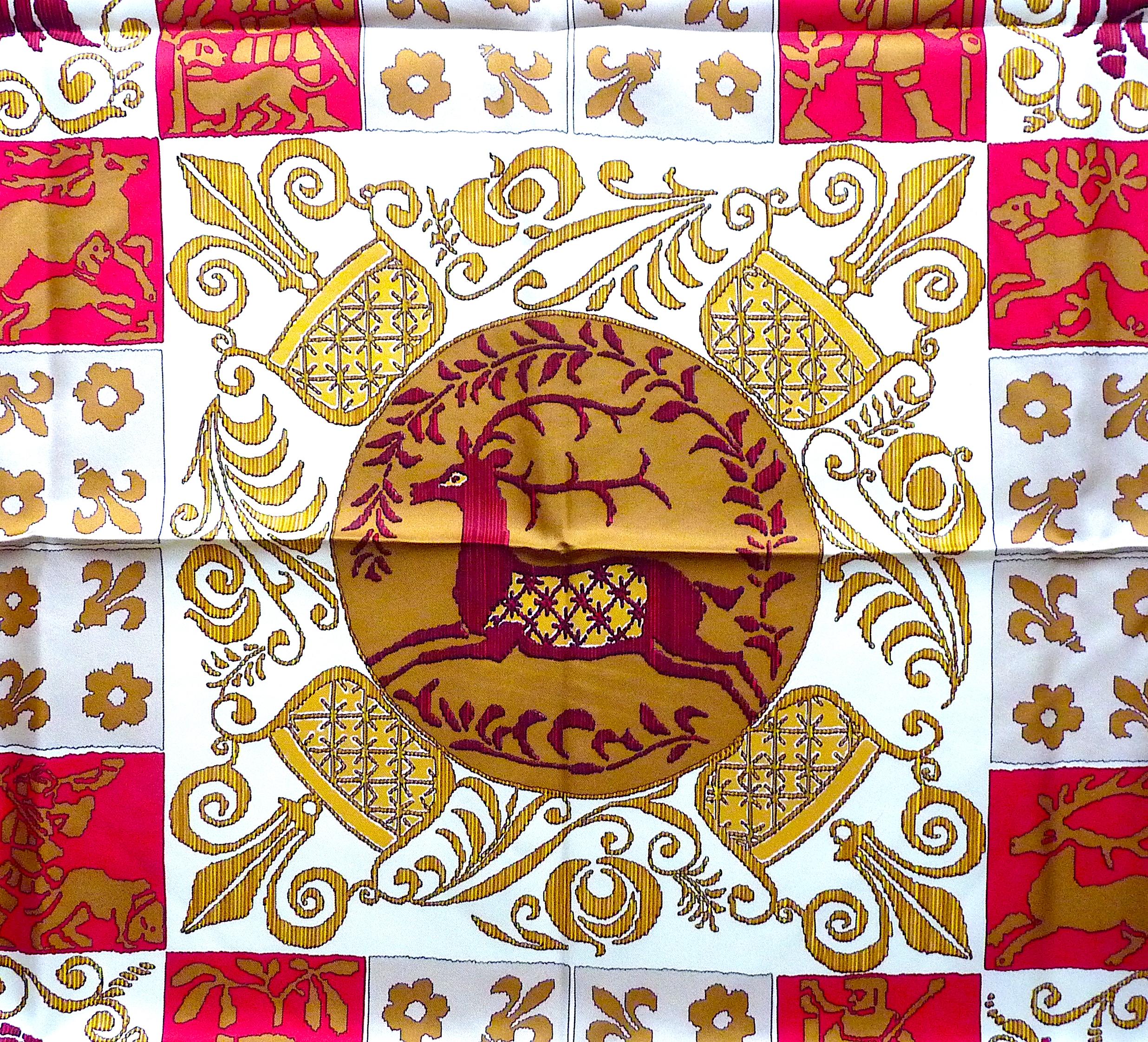 Hermes Scarf Hourvari Lille Rare Special Edition from the late 1990s In Excellent Condition In CHAMPEAUX-SUR-SARTHE, FR