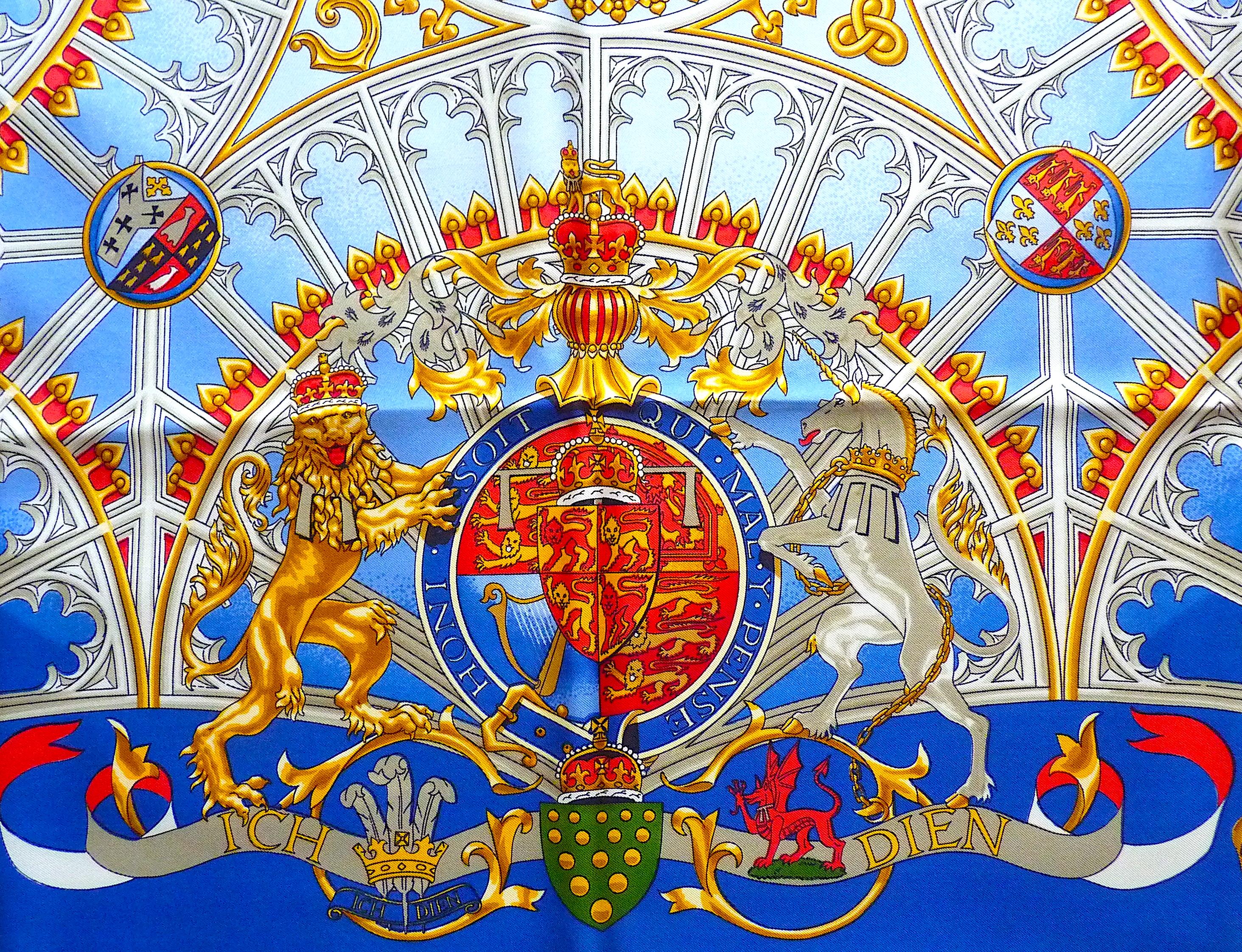 Hermes Scarf ICH DIEN Special Edition for Lady Diana and Prince Charles Wedding In Excellent Condition In CHAMPEAUX-SUR-SARTHE, FR