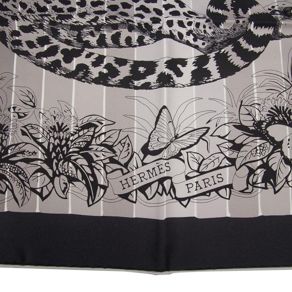 Black Hermes Scarf Jungle Love Rainbow Noir Blanc Gris Silk 90cm nwt