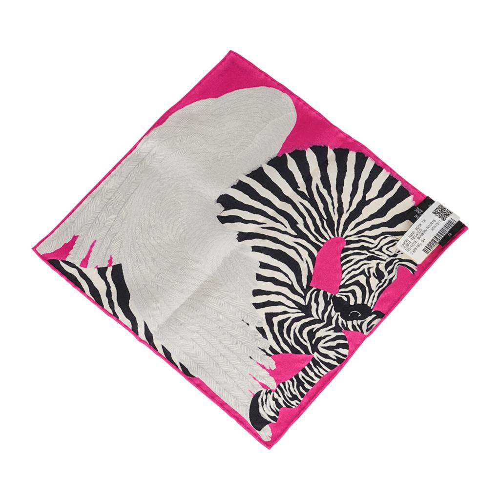Hermes Scarf Nano Zebra Pegasus Rose Bonbon / Noir/ Blanc New w/ Box In New Condition In Miami, FL