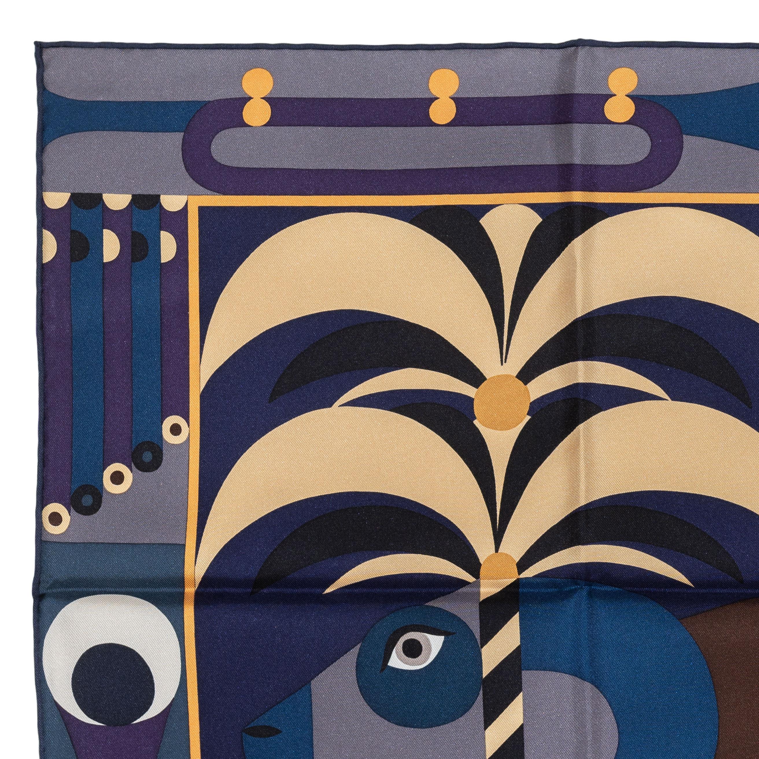 Black Hermes Scarf Parade en Fanfare – Bleu Nuit – Beige - New Store Tag For Sale
