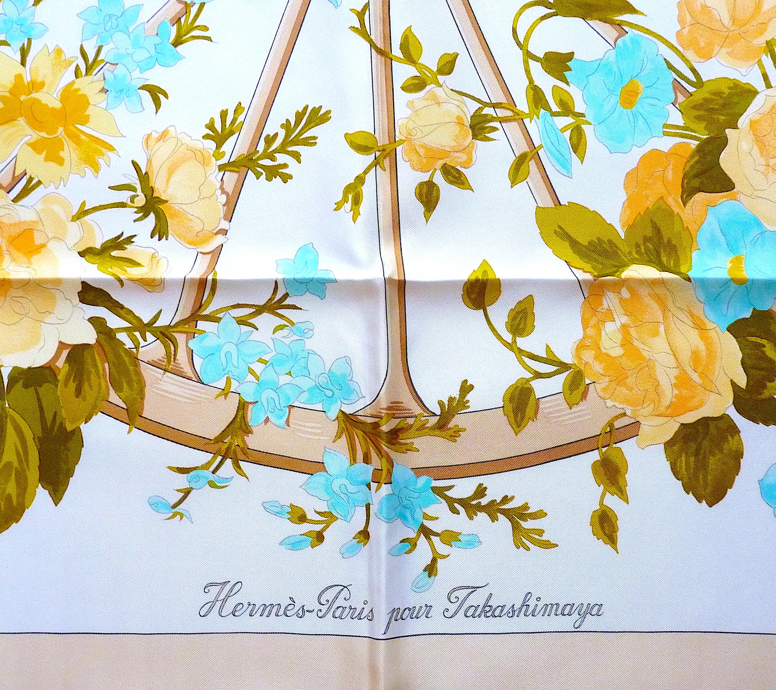 Hermes Scarf Special Edition Romantique for Takashimaya in 1973 In Excellent Condition In CHAMPEAUX-SUR-SARTHE, FR
