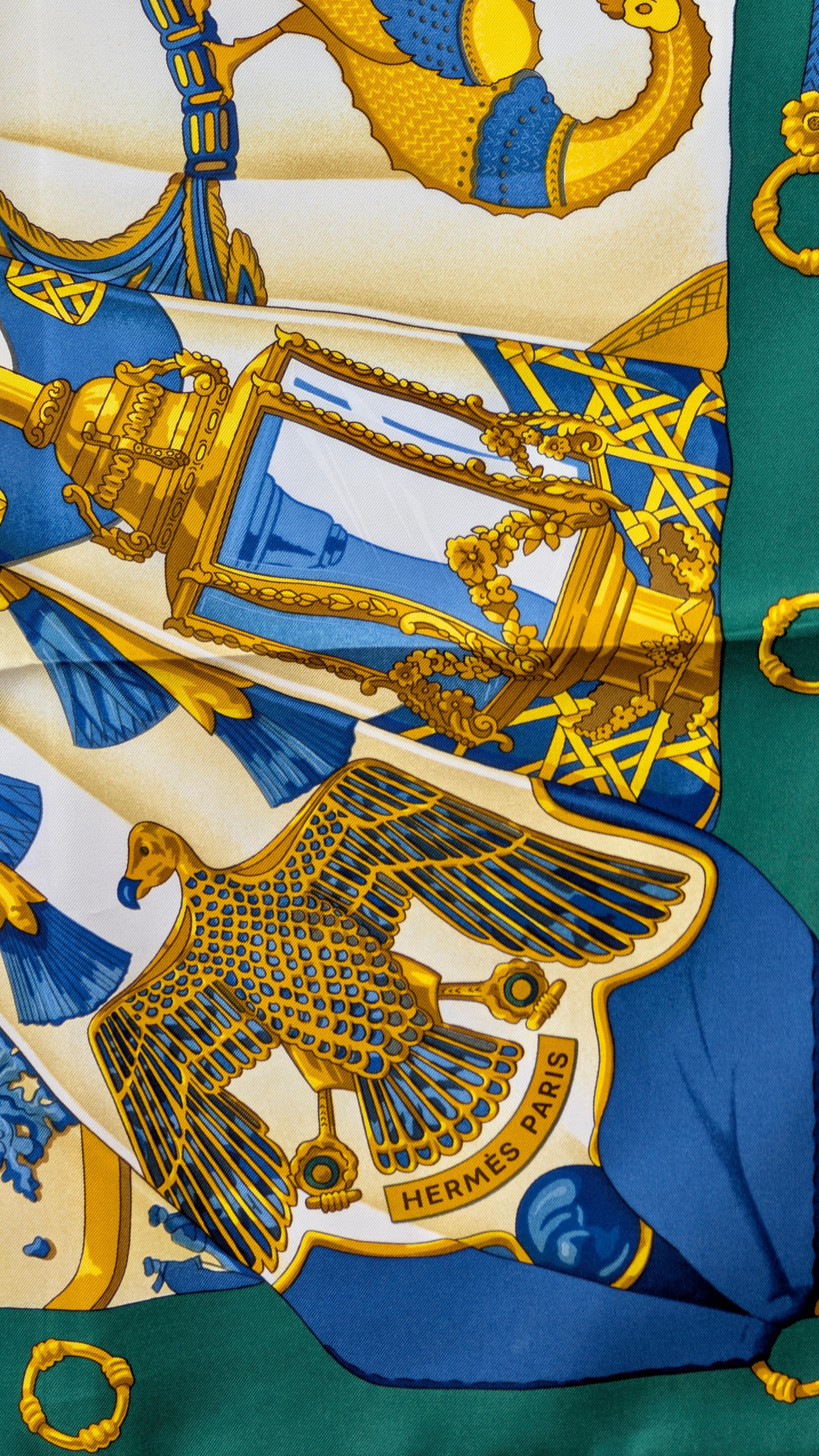 Pañuelo HERMÈS Soleil de soie en Nuevo estado para la venta en Rubiera, RE