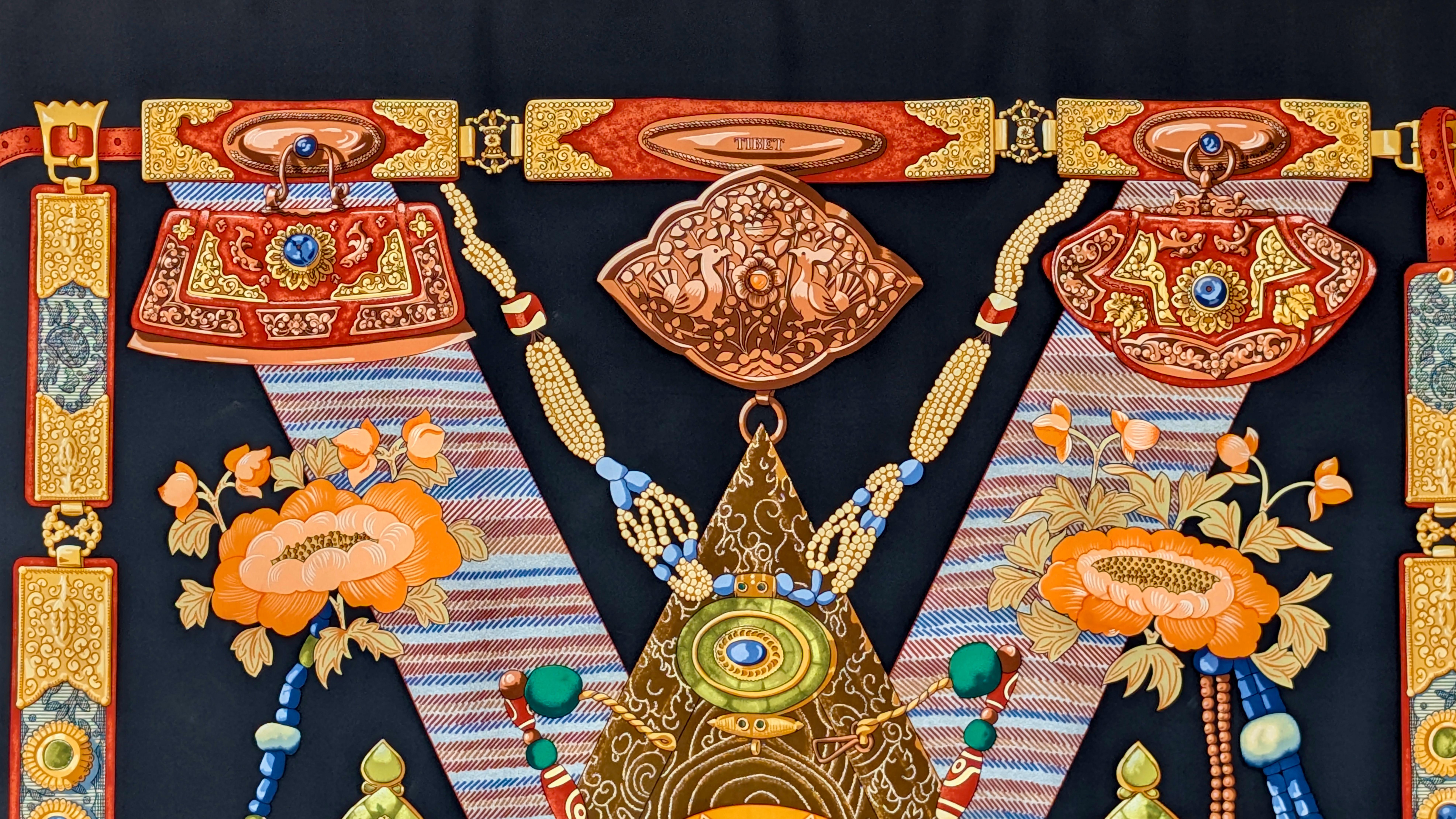 HERMÈS  sciarpa    TIBET In condizioni buone in vendita a Rubiera, RE