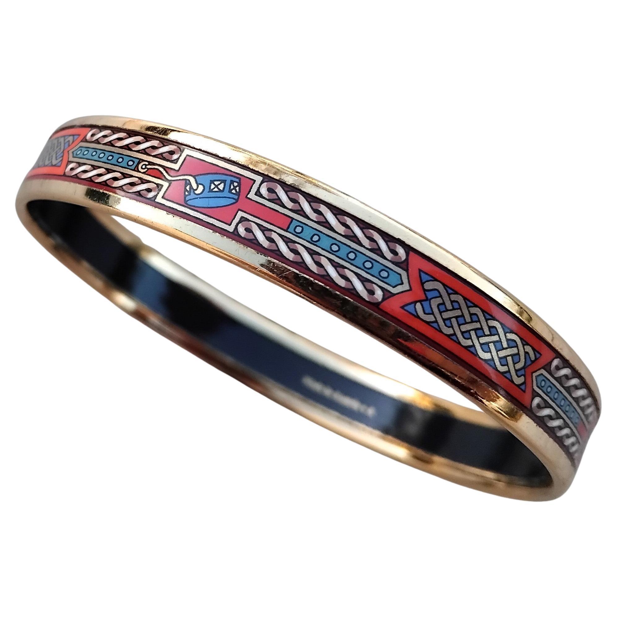 Hermès Juego Pulseras Pendientes Galgo Oro Talla 65 en venta 6