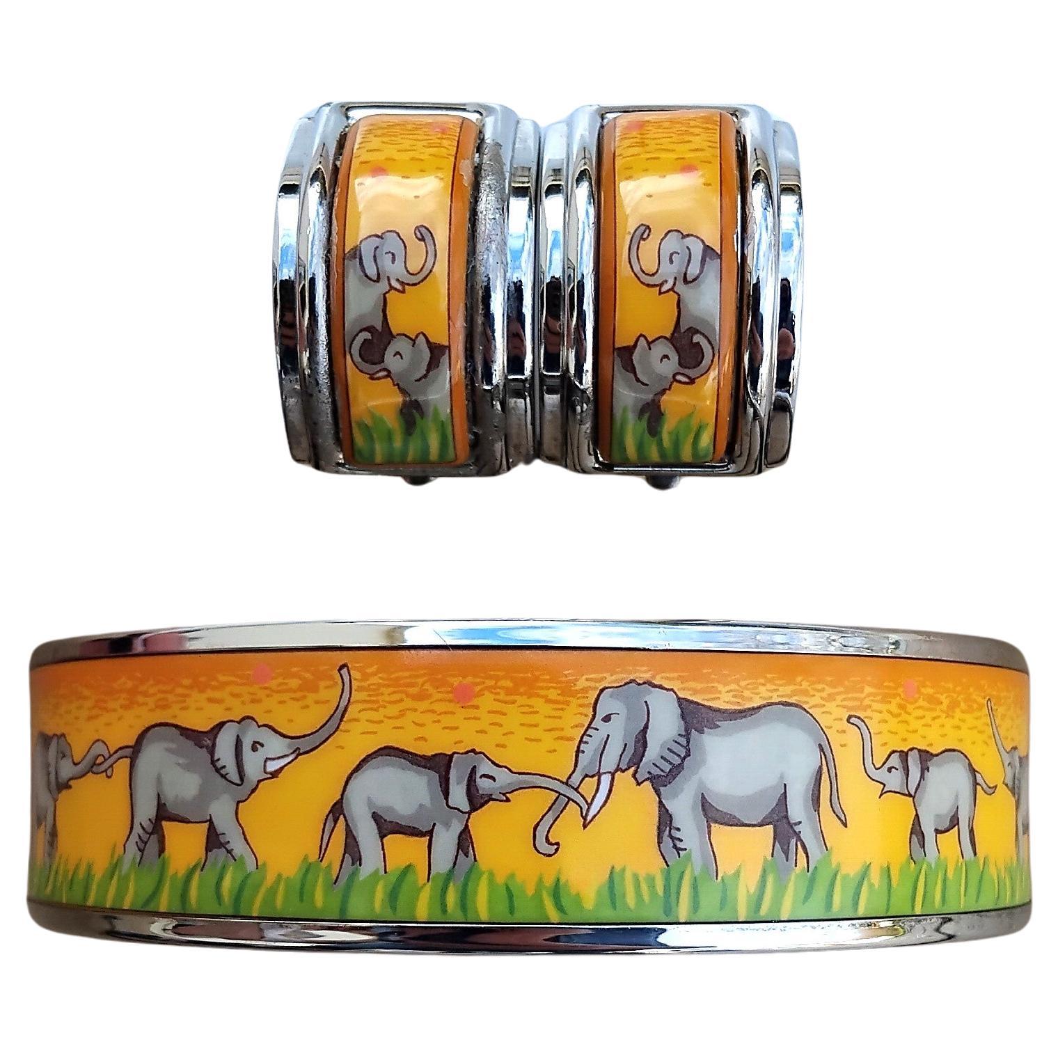 Hermès Set Matching Earrings Bracelet Elephants Grazing Phw S. 65