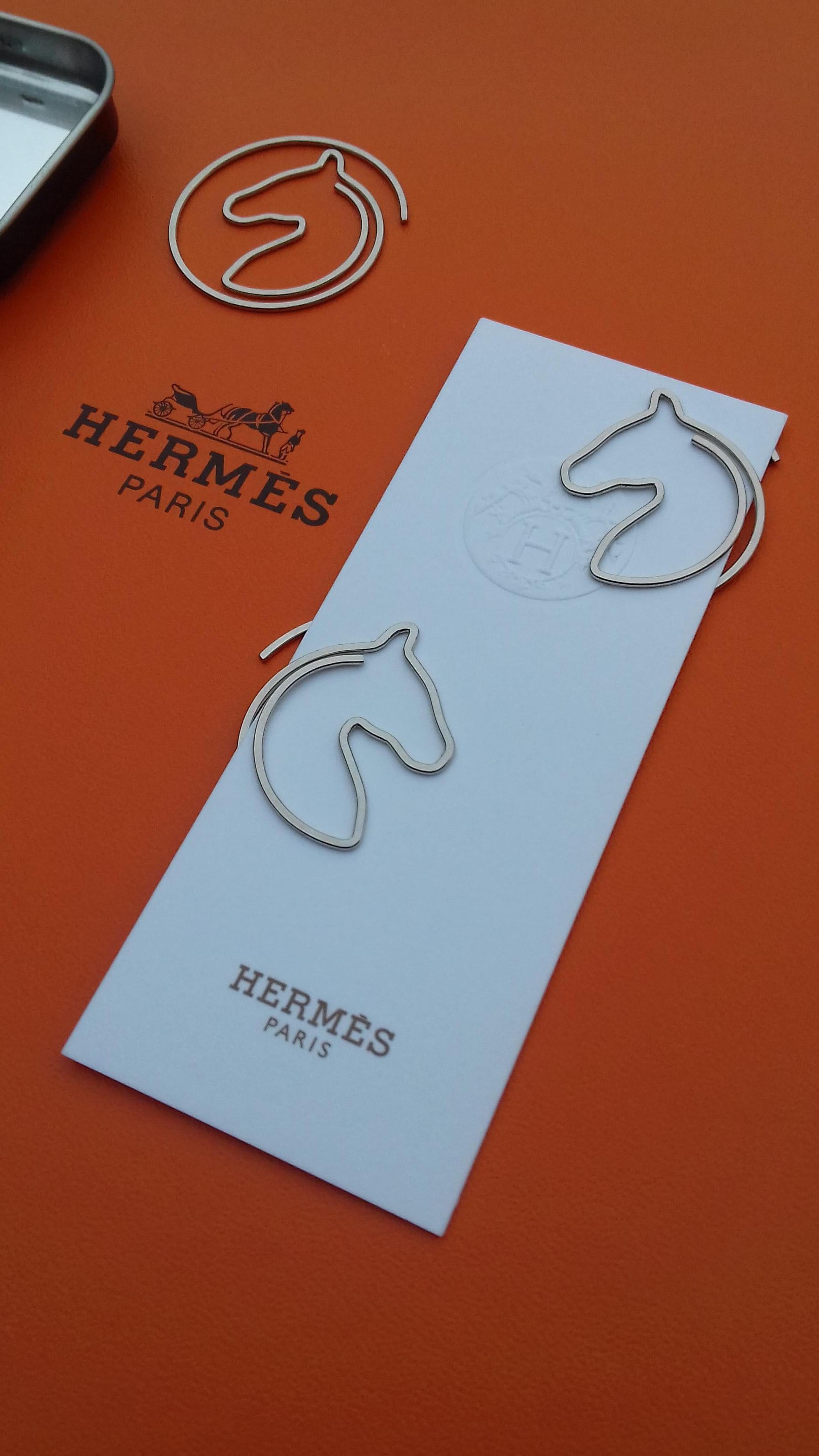 Hermès Set of 19 Paper Clips Shape of a horse's head in Box 5