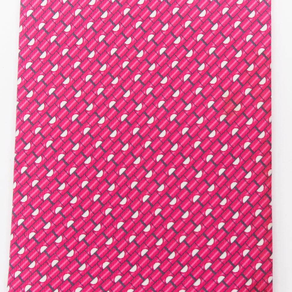 Arancia HERMES Set di 2 cravatte da abito in 100% seta rosa geometrica arancione con motivo cavallerizzo in vendita