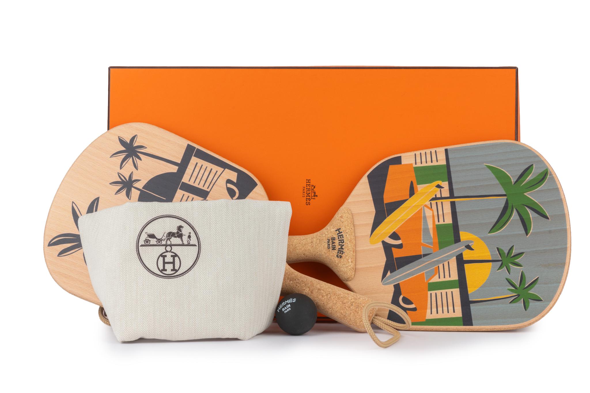 Hermès Satz von 2 BNIB Strandschläger im Angebot 2