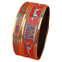 Hermès - Lot de 2 bracelets - Lévriers - Rouge - Or - Taille 70 GM