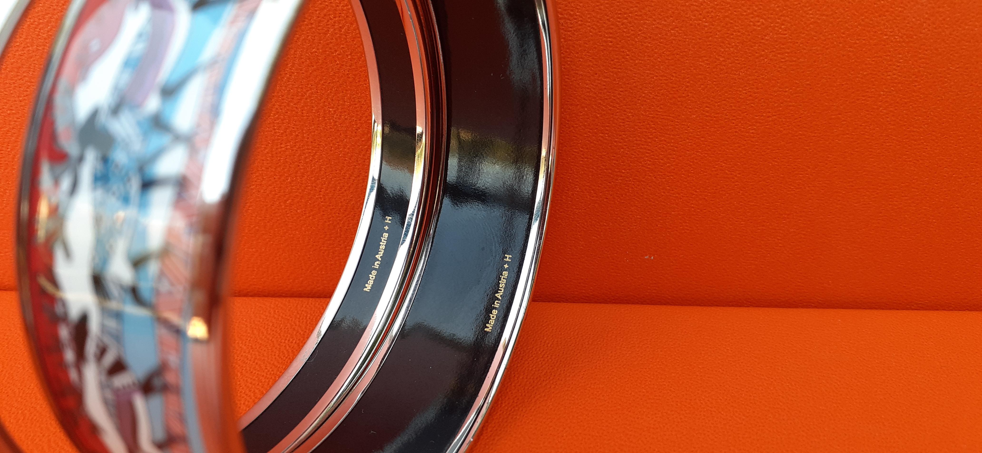 Hermès Set of 2 Enamel Bracelets La Vie Du Grand Nord Reindeer Phw Size 65 1