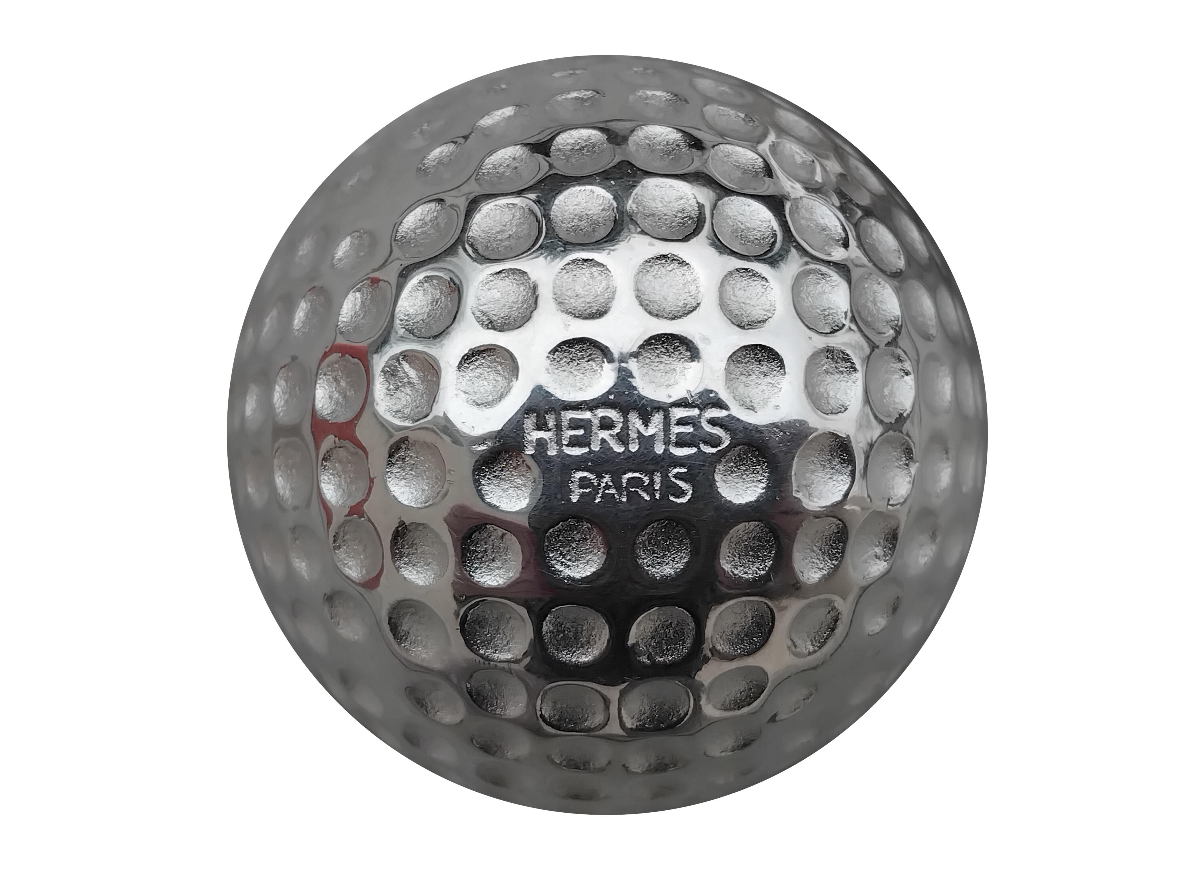 Hermès 2er-Set Golfball Silberne Metall-Türknöpfe für Damen oder Herren im Angebot