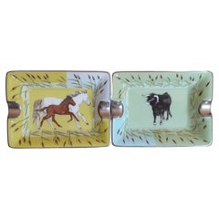 Vintage Hermès Set of 2 mini Ashtrays Bull and Horses Prints in Porcelain Texas 