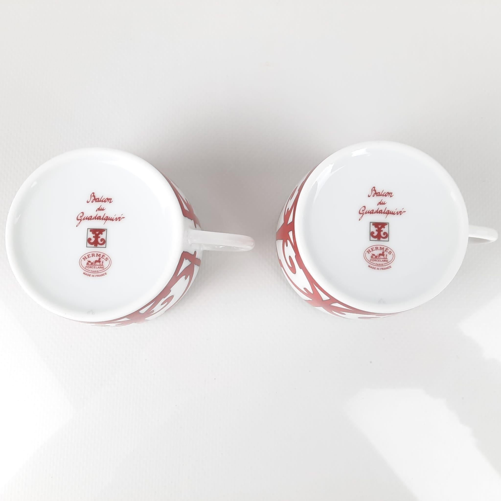 Preloved, never used with box. Porcelain. Capacity each cup: 16 cl. Height: 5.5 cm Diameter: 7.8 cm