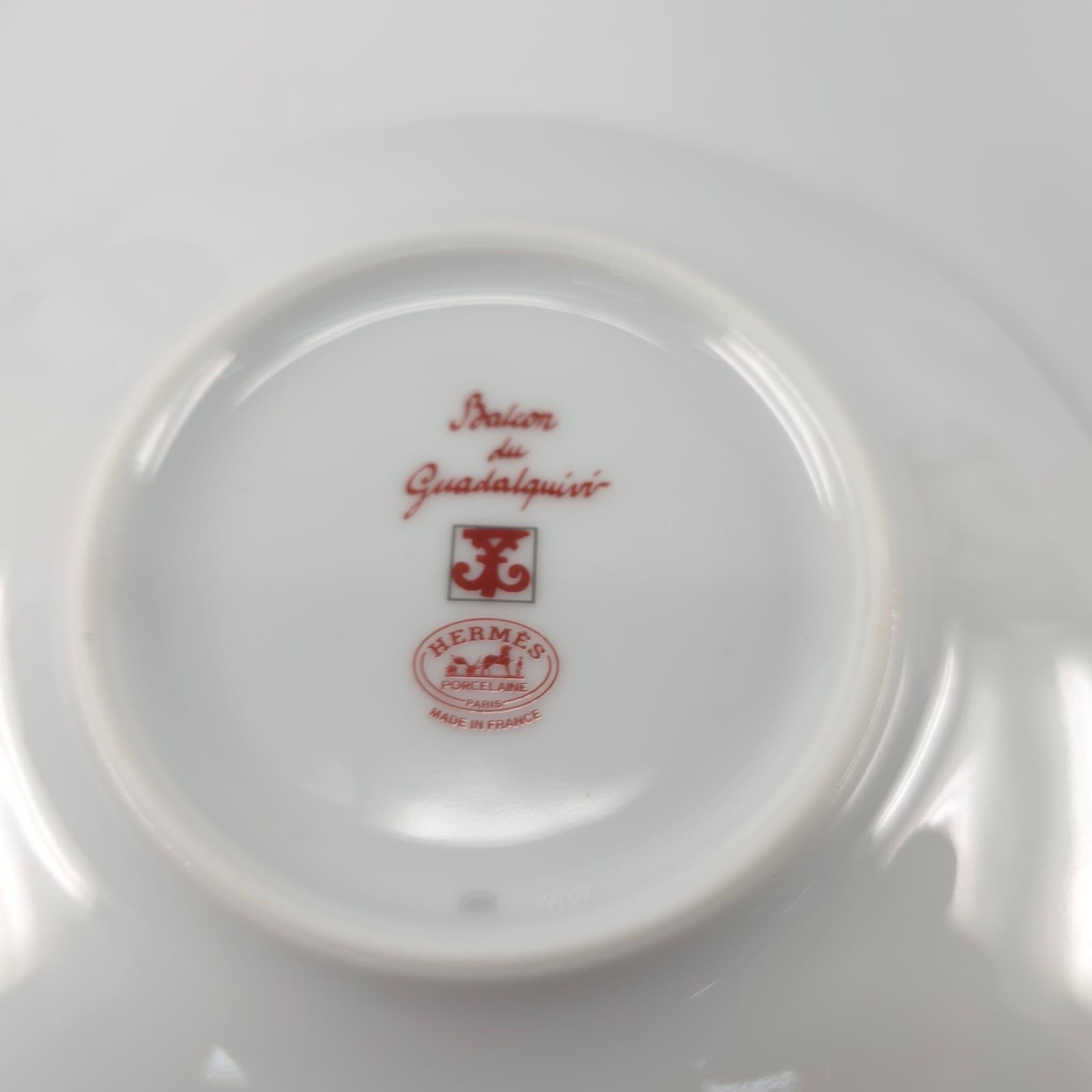 Hermès Set of 2 porcelain Balcon du Guadalquivir tea cup and saucer In New Condition For Sale In Nicosia, CY