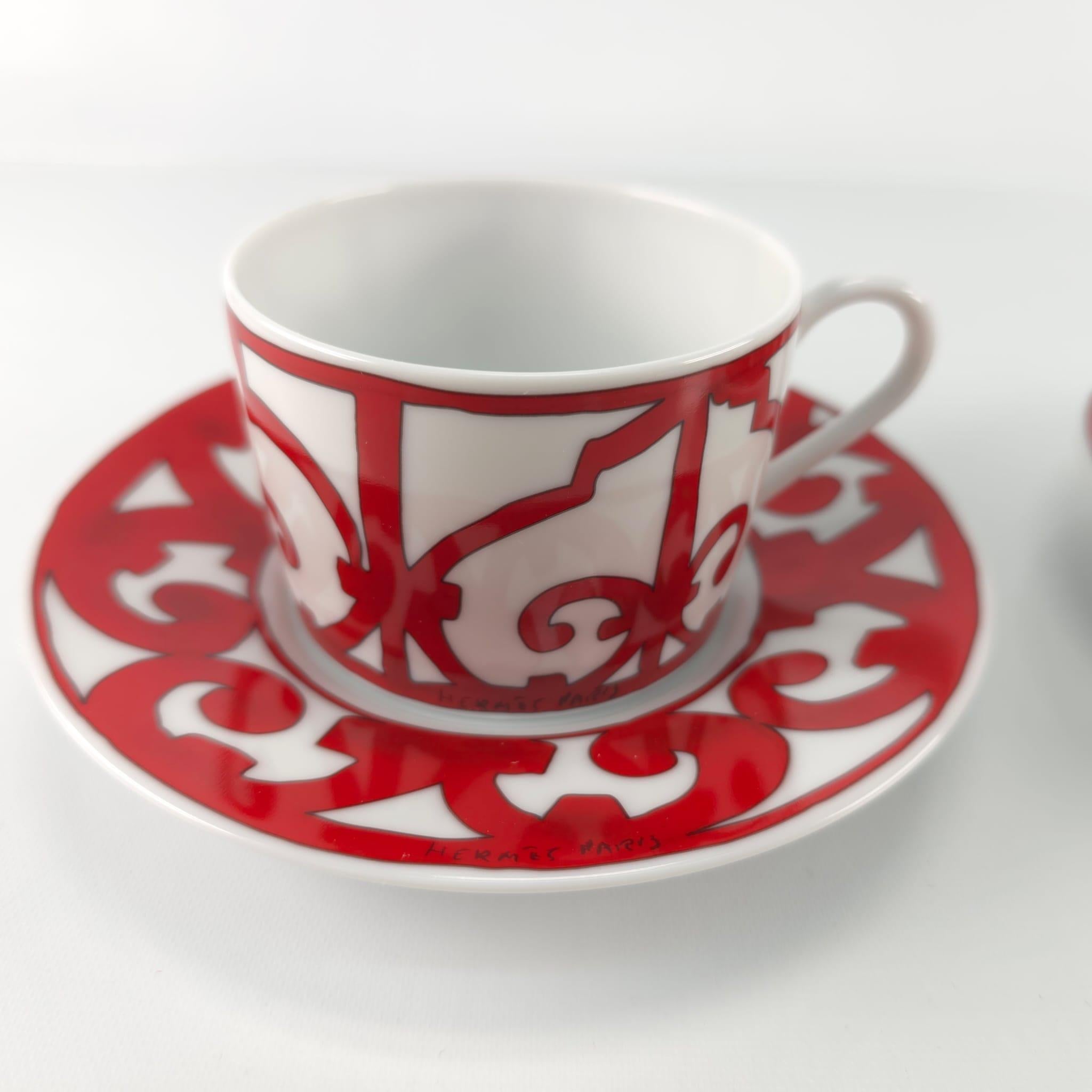 Women's or Men's Hermès Set of 2 porcelain Balcon du Guadalquivir tea cup and saucer For Sale
