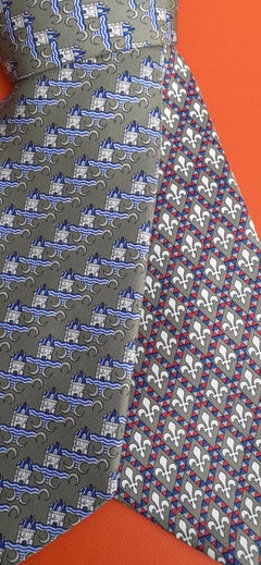 Hermès Set of 2 Ties Castle and Fleur-de-Lis Prints in Silk