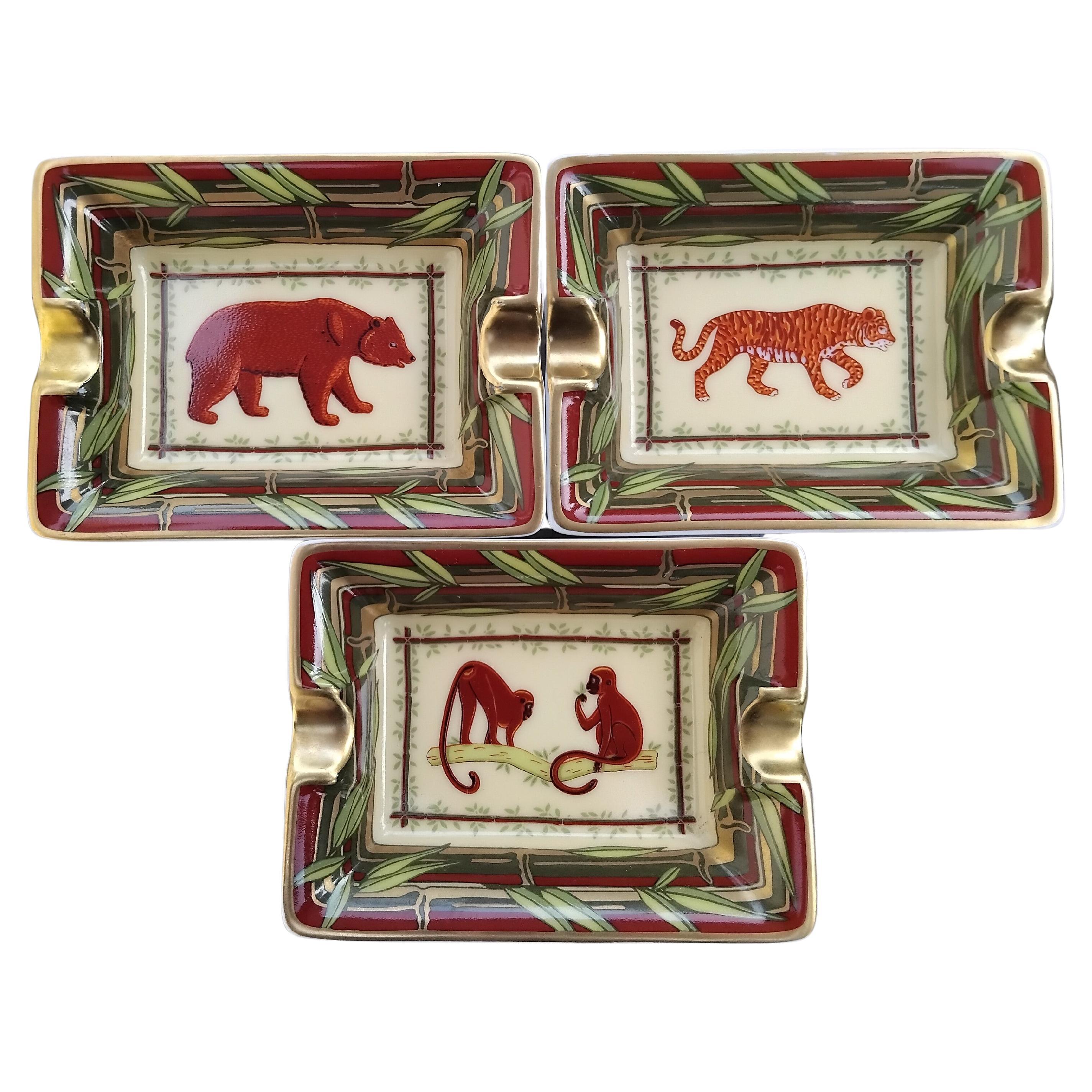 Hermès Set of 3 Small Ashtrays Wild Animals Africa Print Porcelain Gold